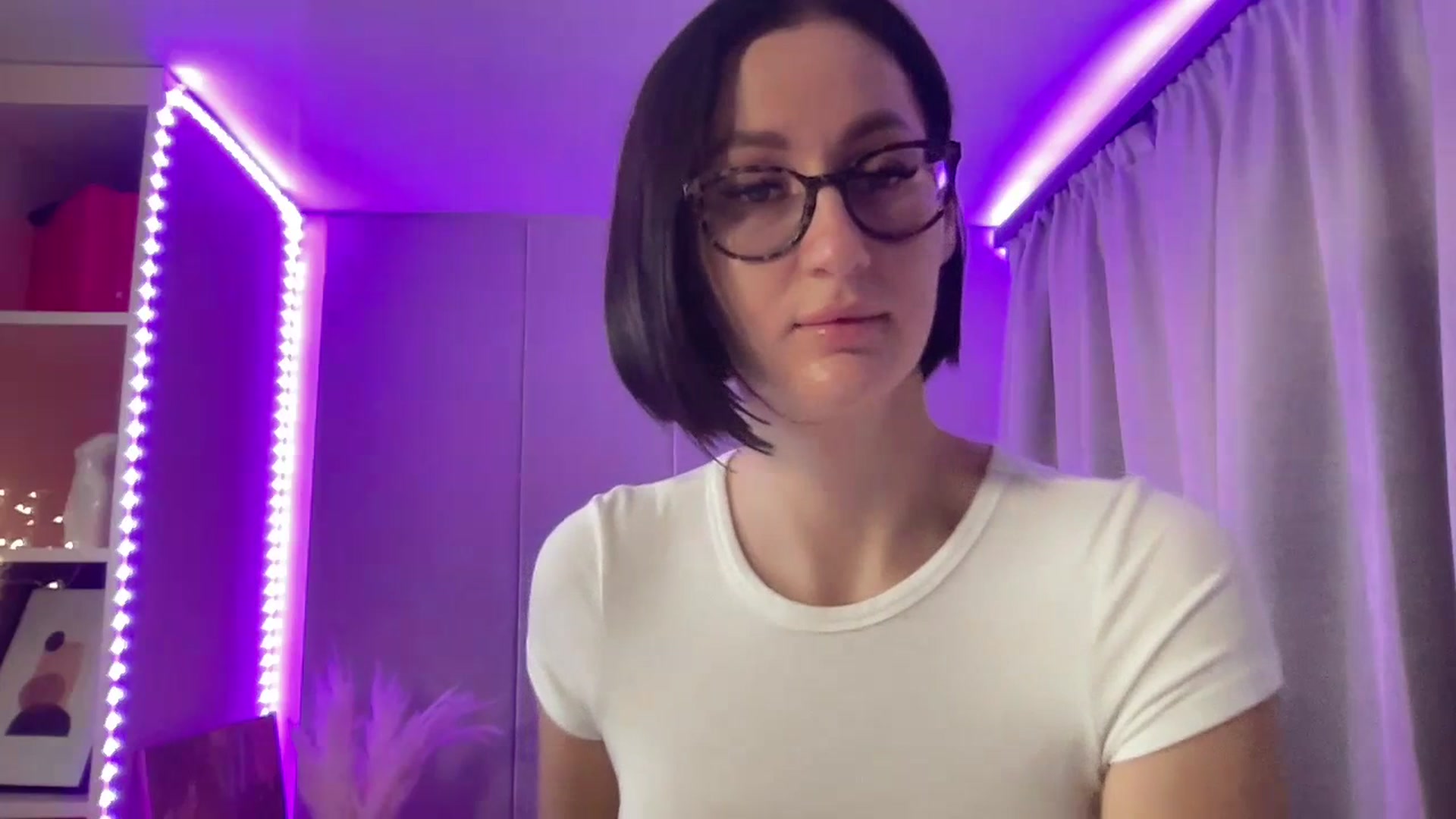 Gallery image thumbnail from Queen_Dasha's myfreecams stream on, 07/15/2023, 19:02 image 11 of 20
