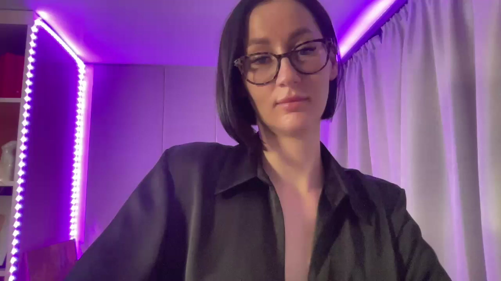 Gallery image thumbnail from Queen_Dasha's myfreecams stream on, 07/15/2023, 20:00 image 17 of 20