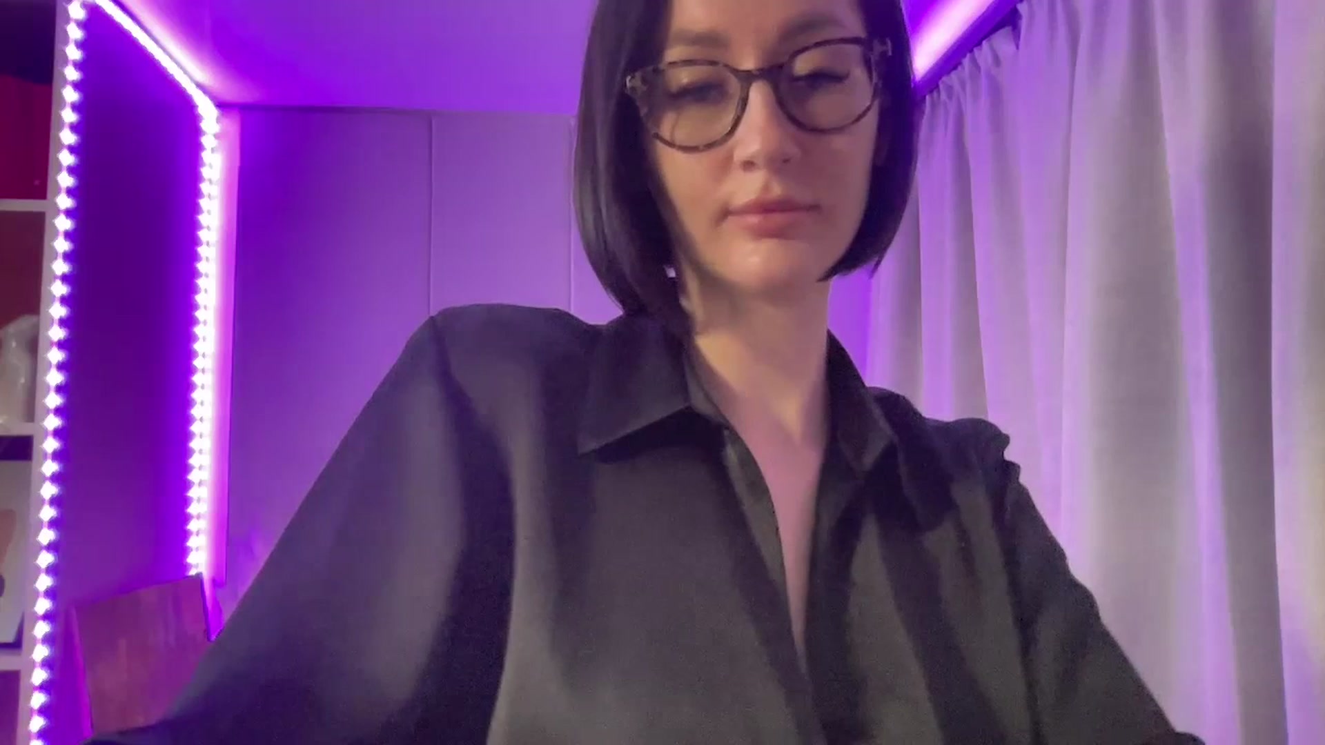 Gallery image thumbnail from Queen_Dasha's myfreecams stream on, 07/15/2023, 20:00 image 13 of 20