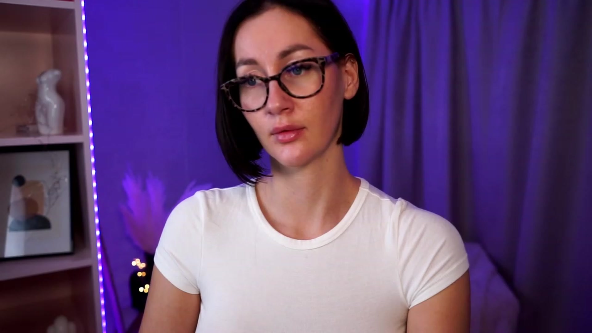 Gallery image thumbnail from Queen_Dasha's myfreecams stream on, 07/19/2023, 21:43 image 17 of 20