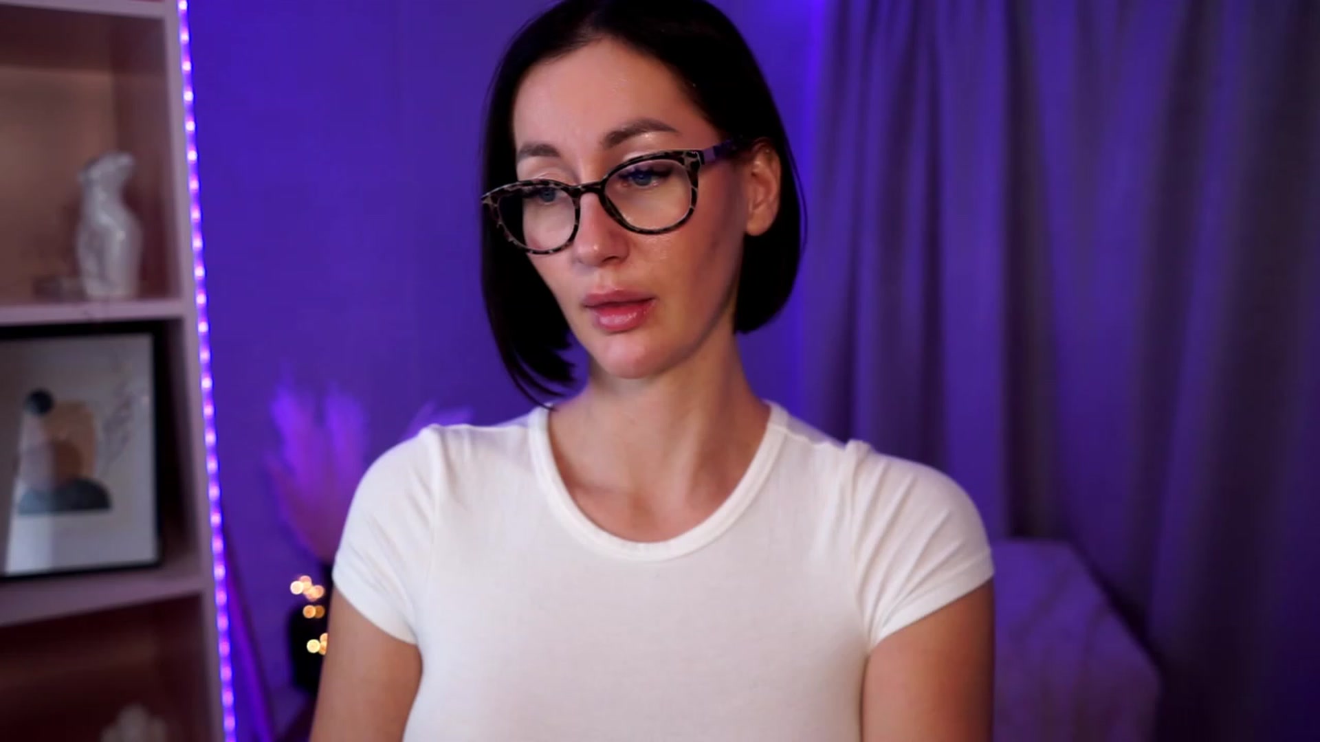 Gallery image thumbnail from Queen_Dasha's myfreecams stream on, 07/19/2023, 21:43 image 16 of 20