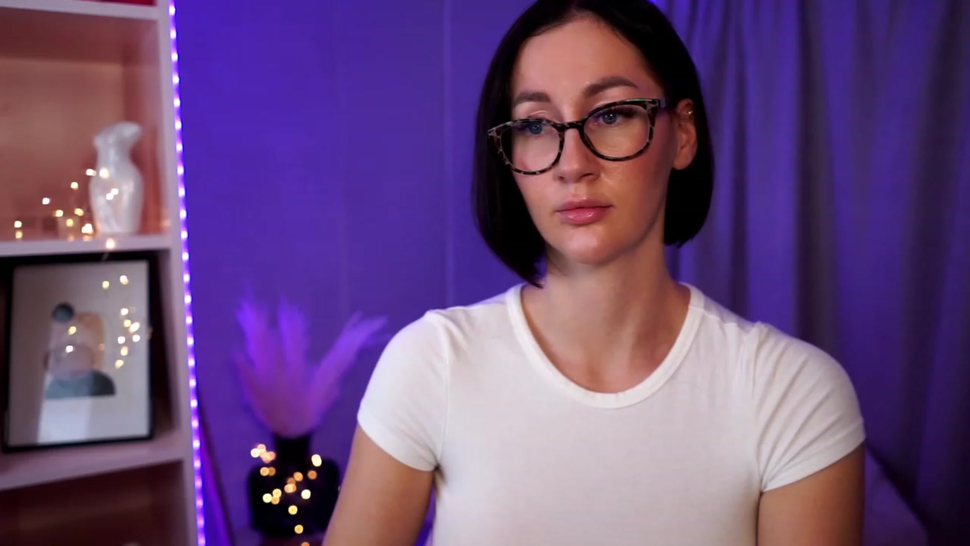 Gallery image thumbnail from Queen_Dasha's myfreecams stream on, 07/21/2023, 17:09 image 3 of 20