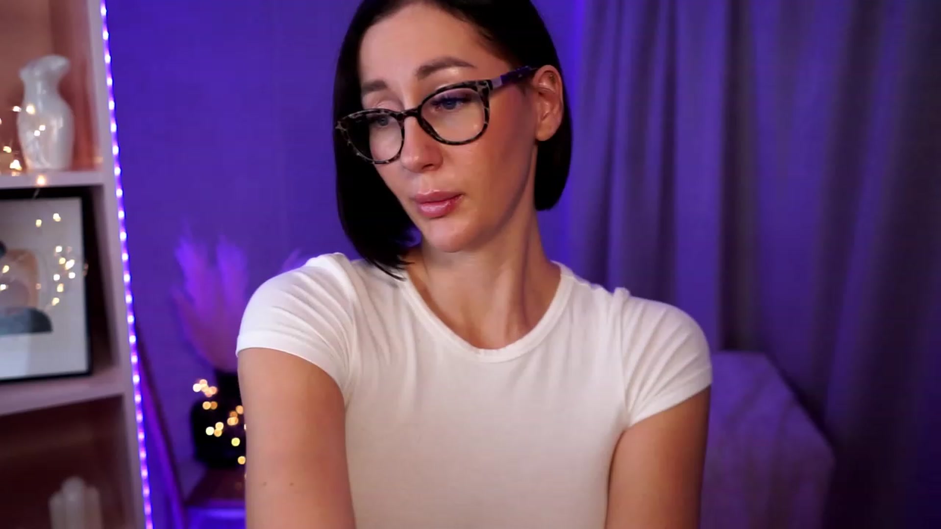 Gallery image thumbnail from Queen_Dasha's myfreecams stream on, 07/21/2023, 21:03 image 7 of 20