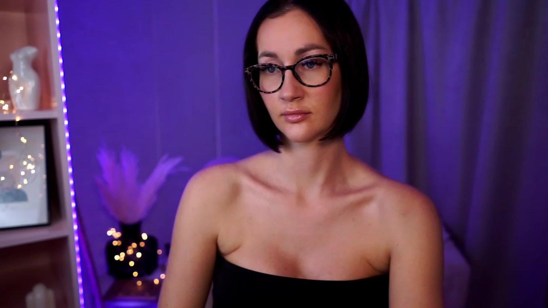 Gallery image thumbnail from Queen_Dasha's myfreecams stream on, 07/24/2023, 17:41 image 2 of 20