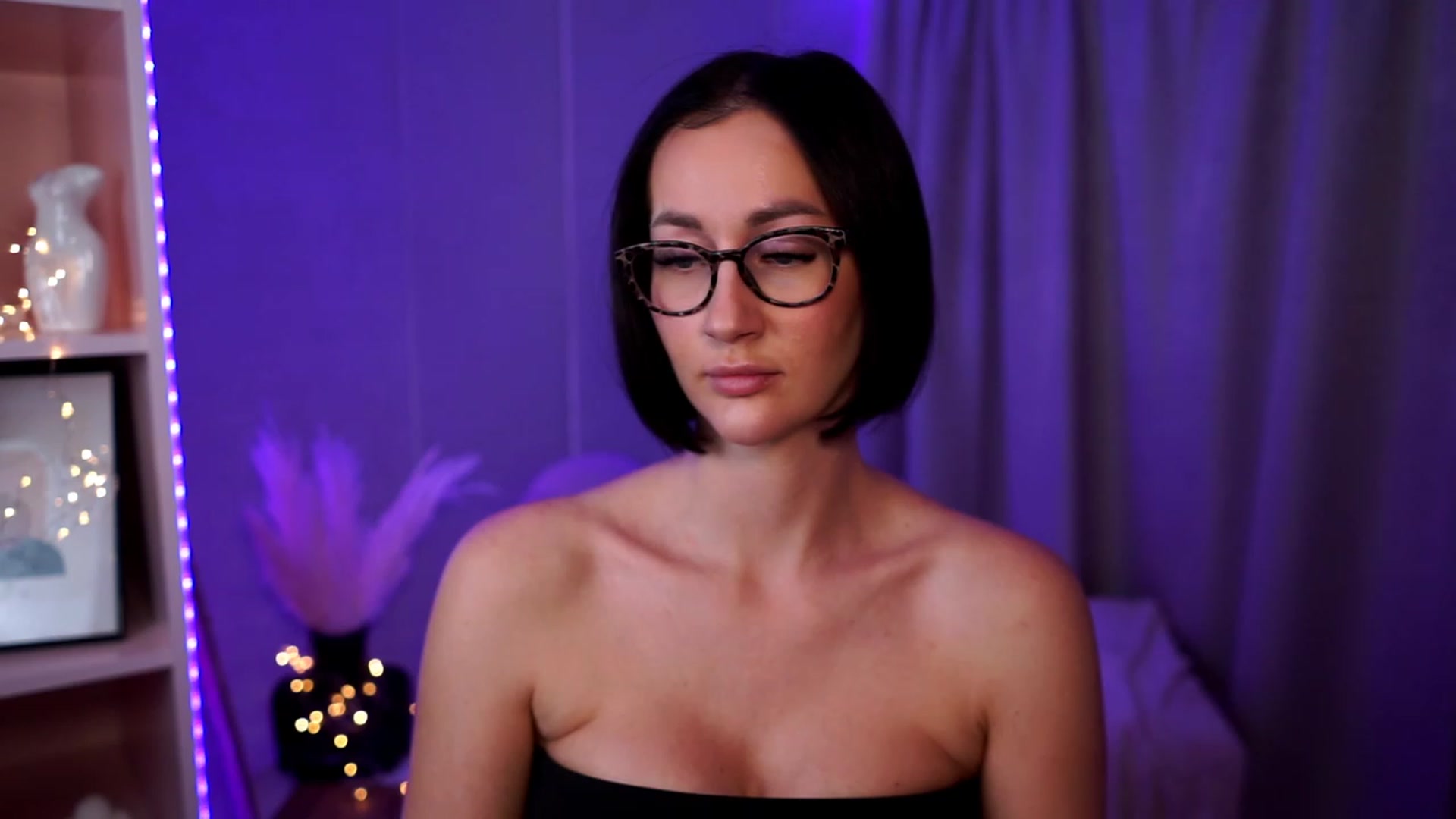 Gallery image thumbnail from Queen_Dasha's myfreecams stream on, 07/24/2023, 19:34 image 19 of 20