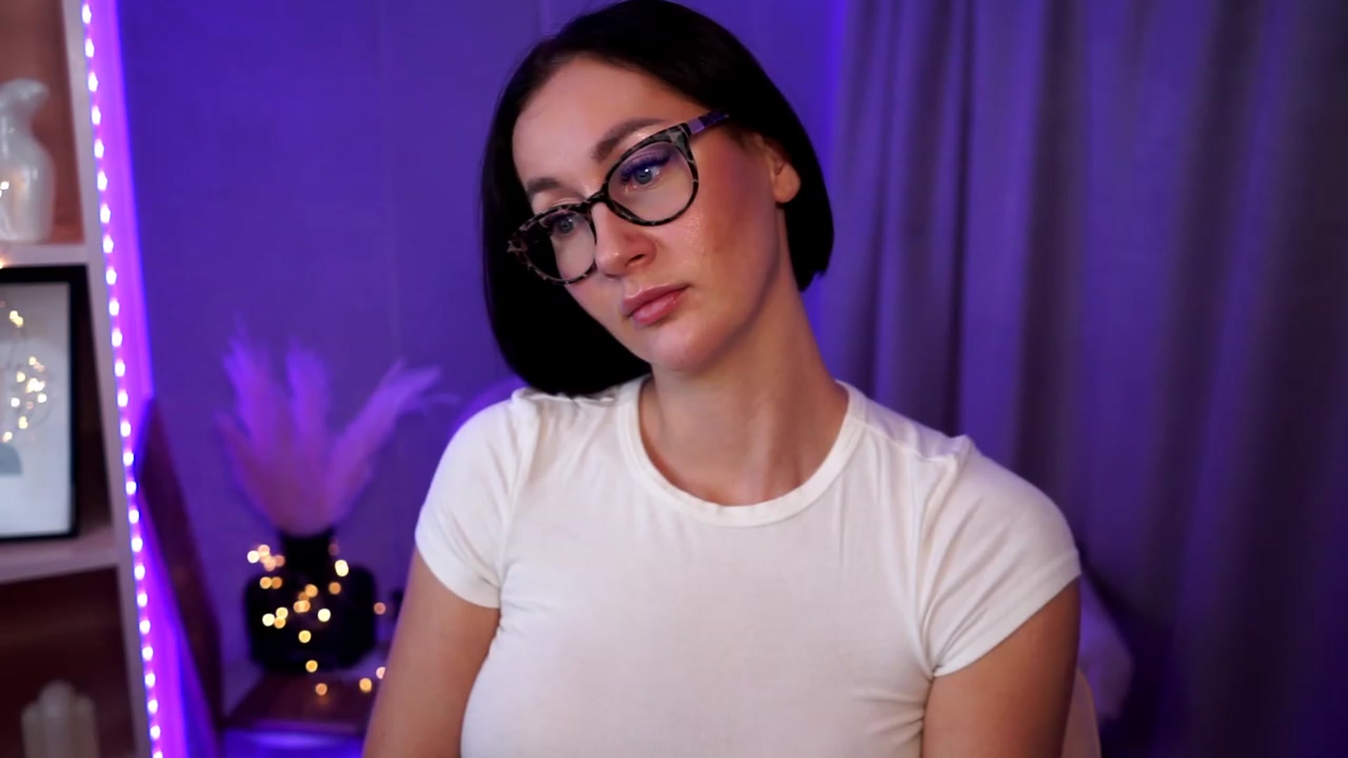 Gallery image thumbnail from Queen_Dasha's myfreecams stream on, 07/28/2023, 17:42 image 12 of 20