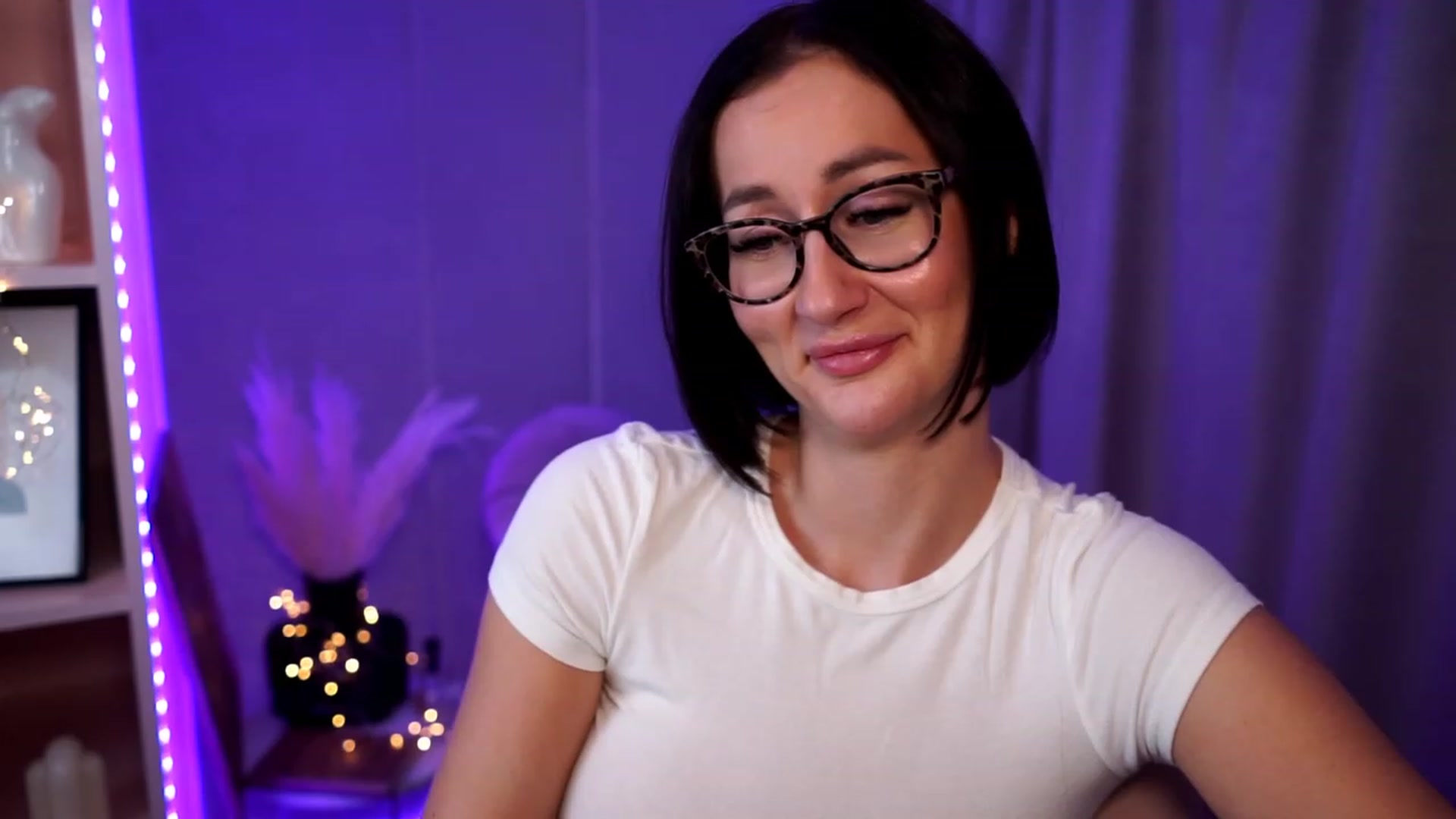Gallery image thumbnail from Queen_Dasha's myfreecams stream on, 07/28/2023, 17:42 image 9 of 20