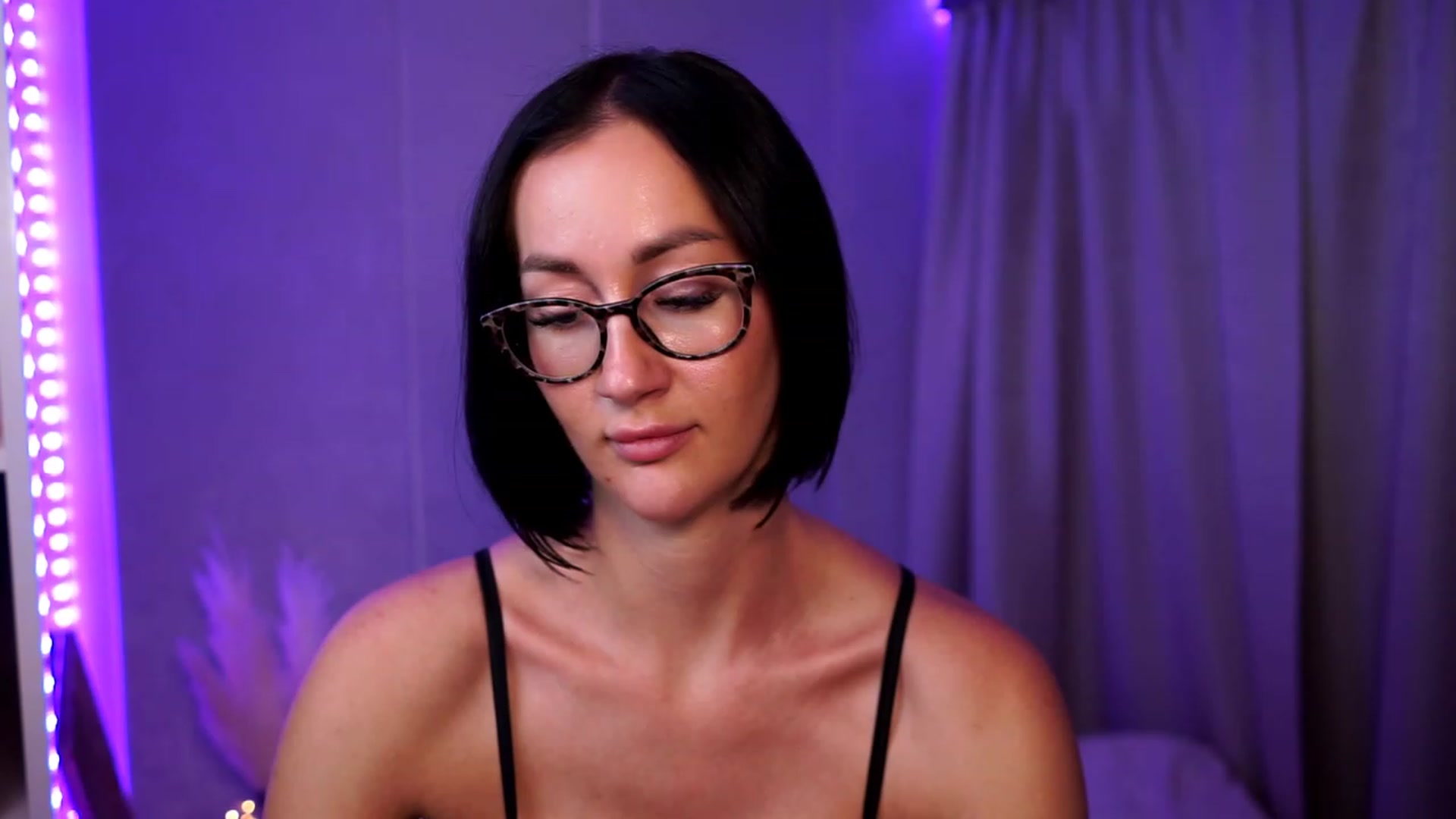 Gallery image thumbnail from Queen_Dasha's myfreecams stream on, 08/21/2023, 20:42 image 20 of 20