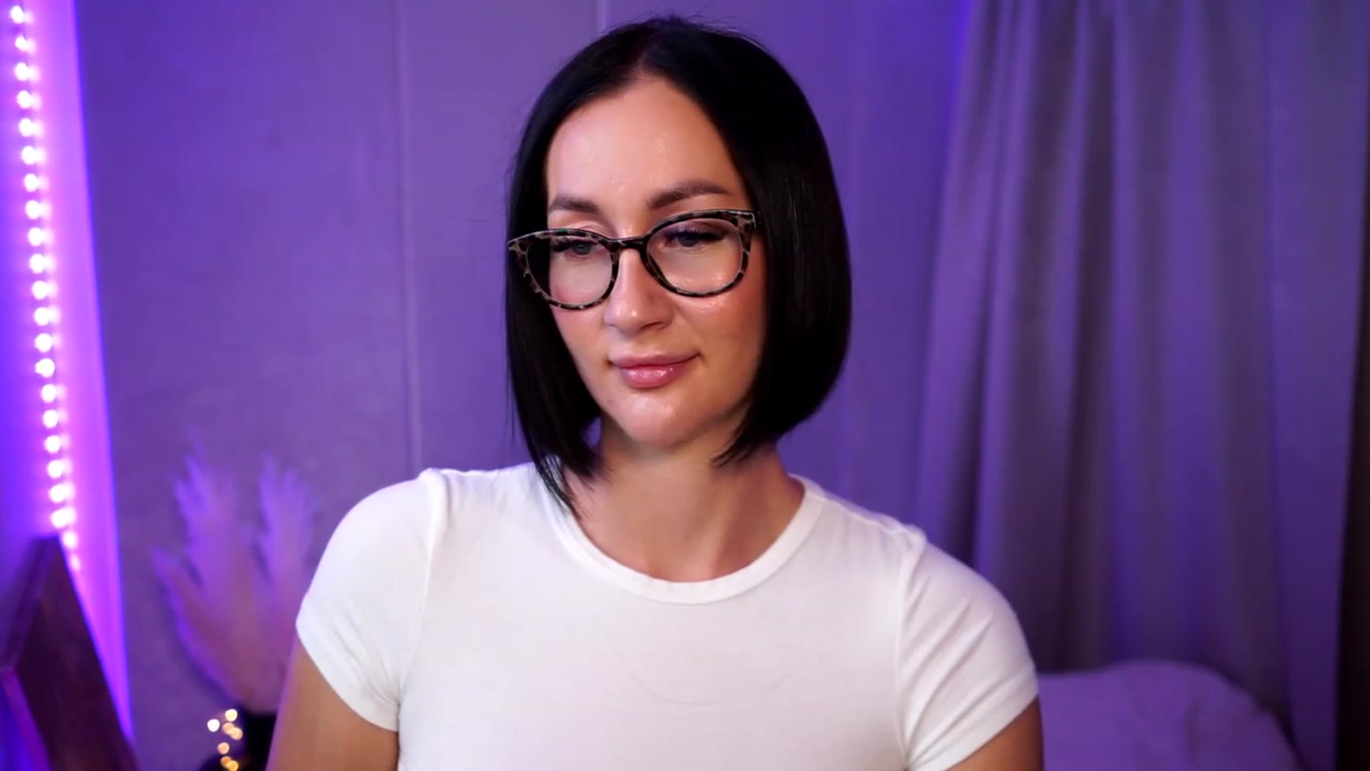 Gallery image thumbnail from Queen_Dasha's myfreecams stream on, 08/24/2023, 18:09 image 19 of 20