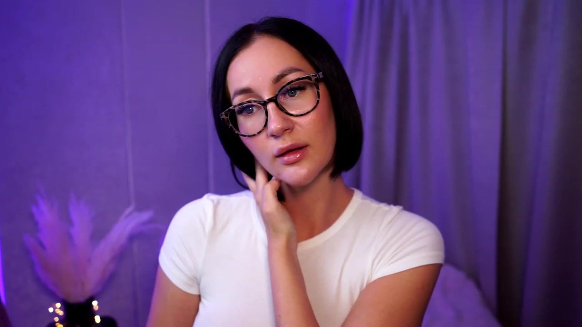 Gallery image thumbnail from Queen_Dasha's myfreecams stream on, 08/24/2023, 21:16 image 15 of 20
