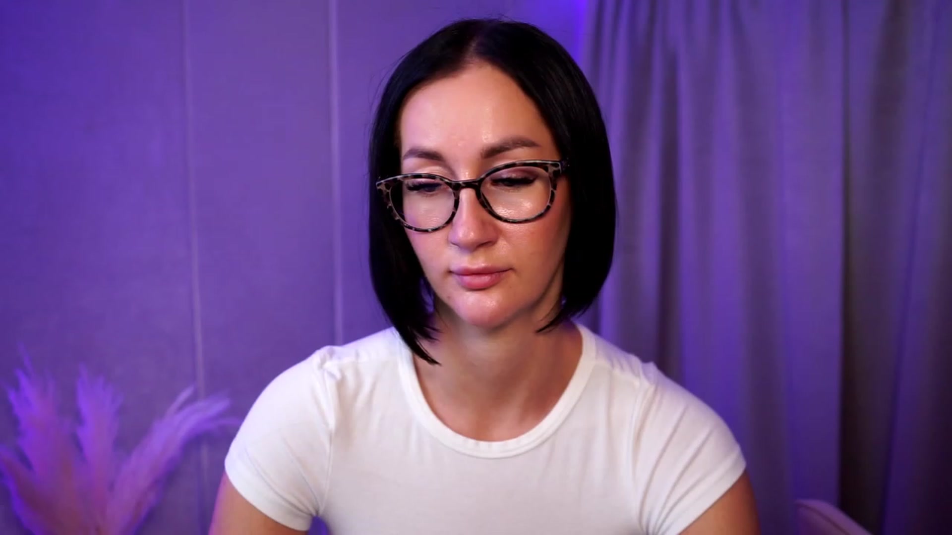 Gallery image thumbnail from Queen_Dasha's myfreecams stream on, 08/24/2023, 23:17 image 19 of 20
