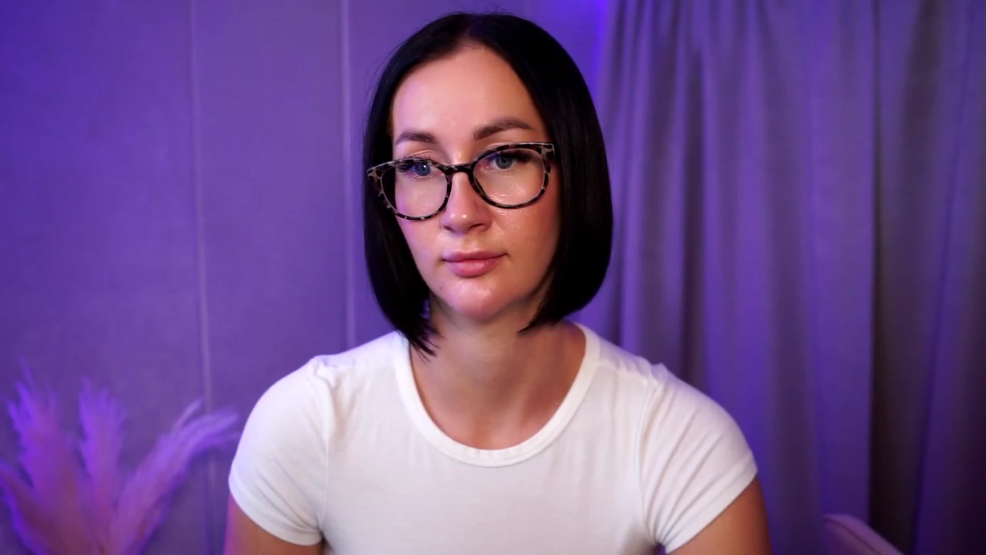 Gallery image thumbnail from Queen_Dasha's myfreecams stream on, 08/24/2023, 23:17 image 4 of 20