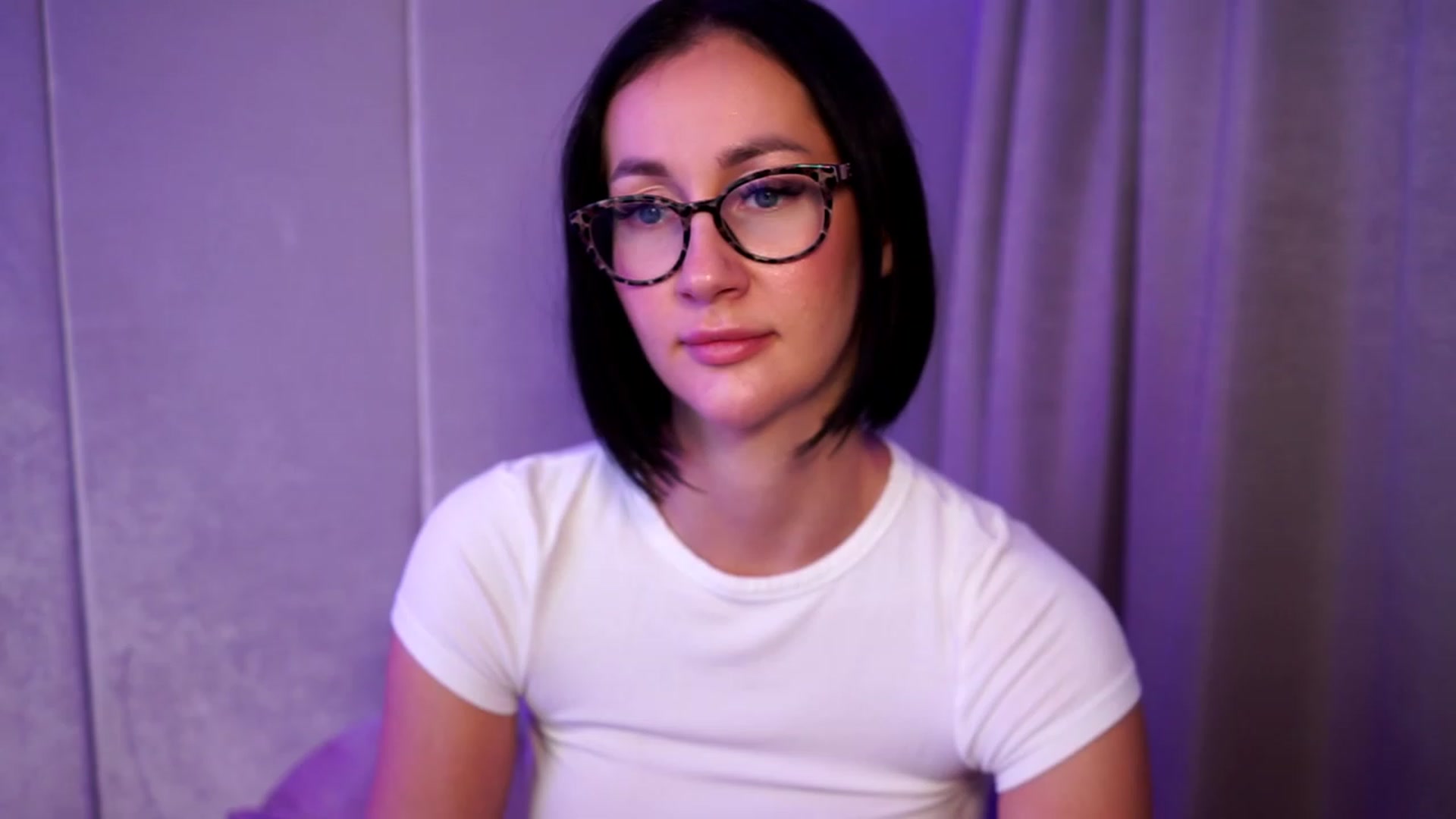 Gallery image thumbnail from Queen_Dasha's myfreecams stream on, 08/26/2023, 19:32 image 17 of 20