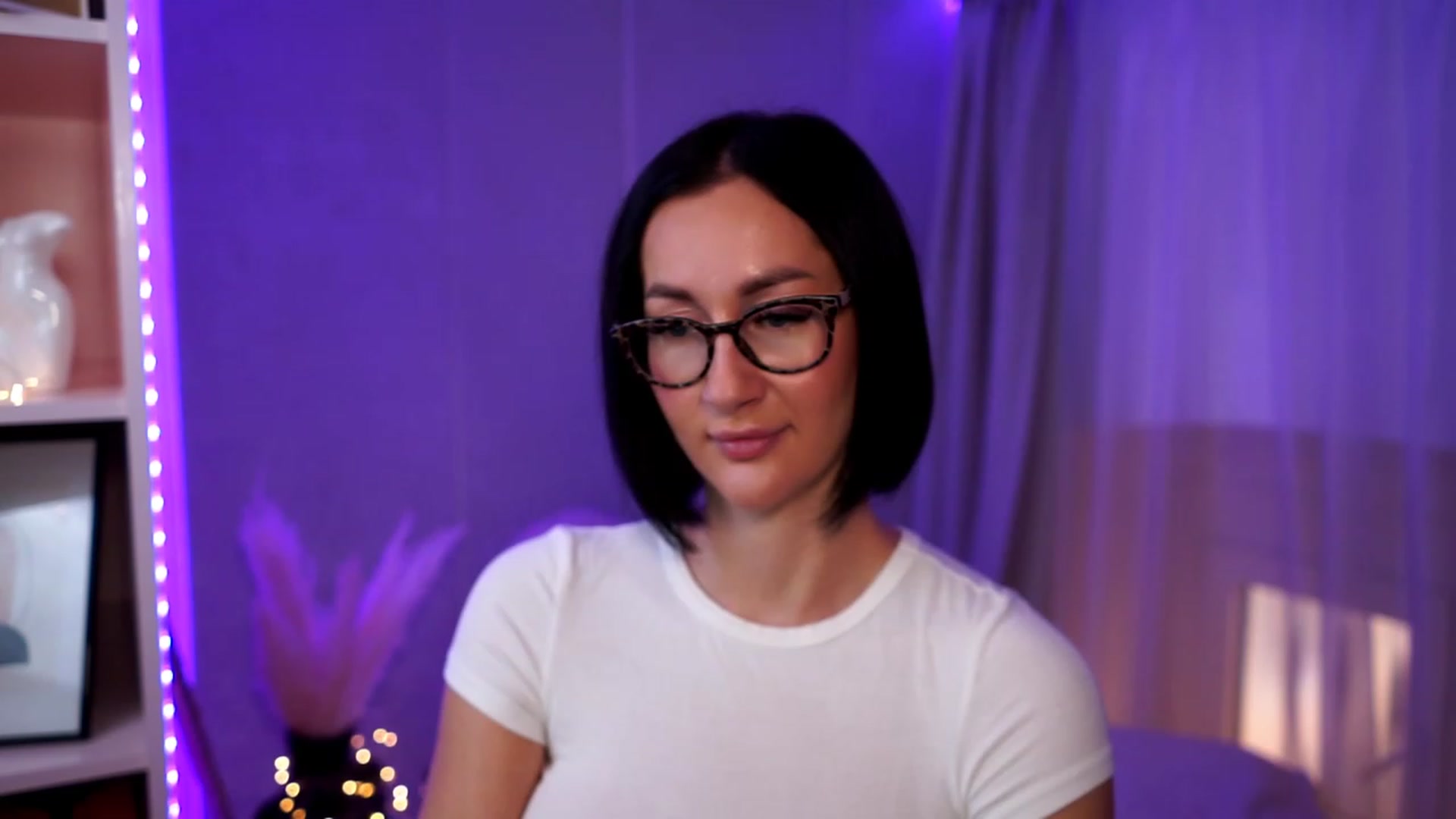 Gallery image thumbnail from Queen_Dasha's myfreecams stream on, 09/07/2023, 14:36 image 9 of 20