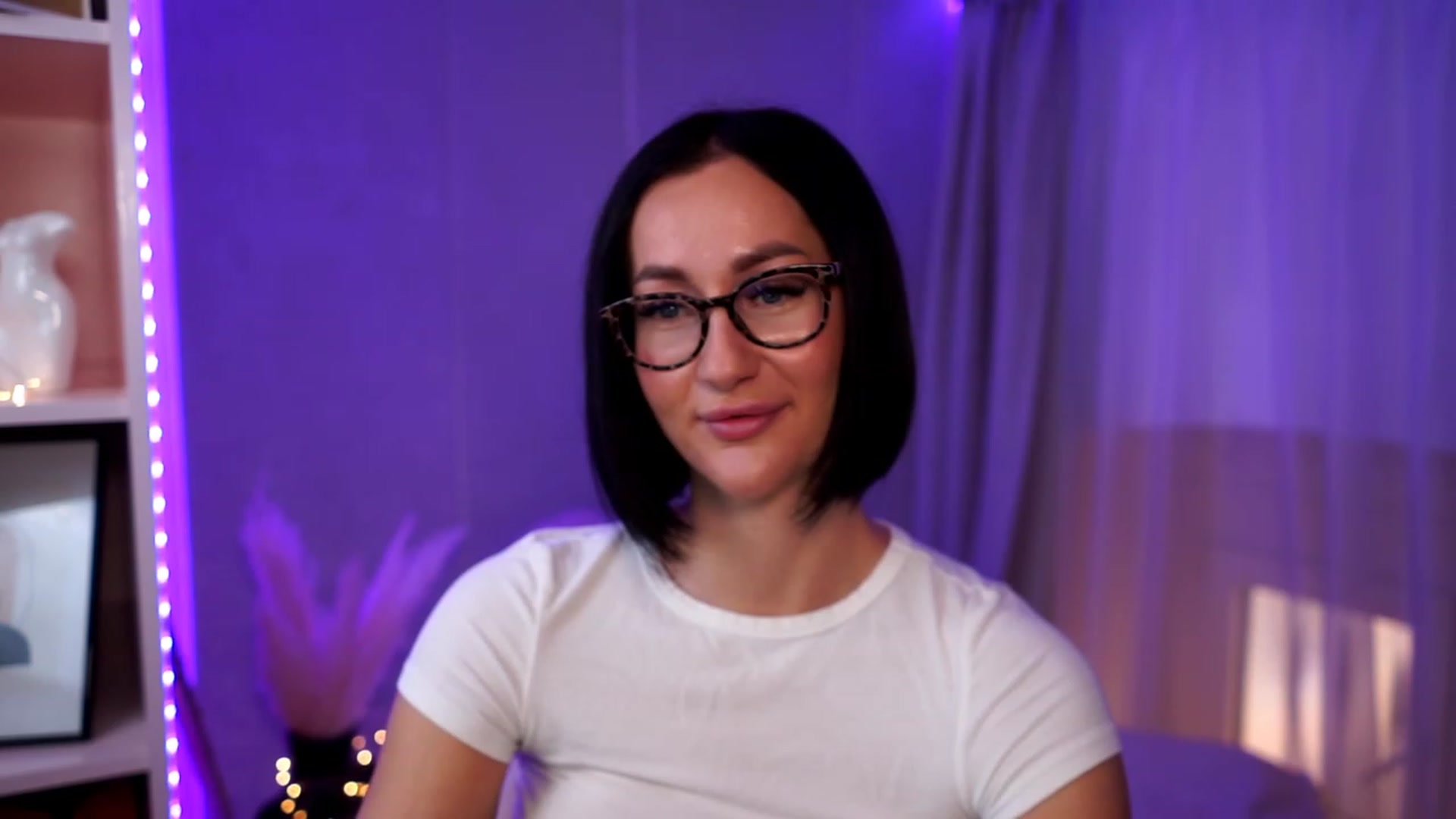 Gallery image thumbnail from Queen_Dasha's myfreecams stream on, 09/07/2023, 14:36 image 7 of 20