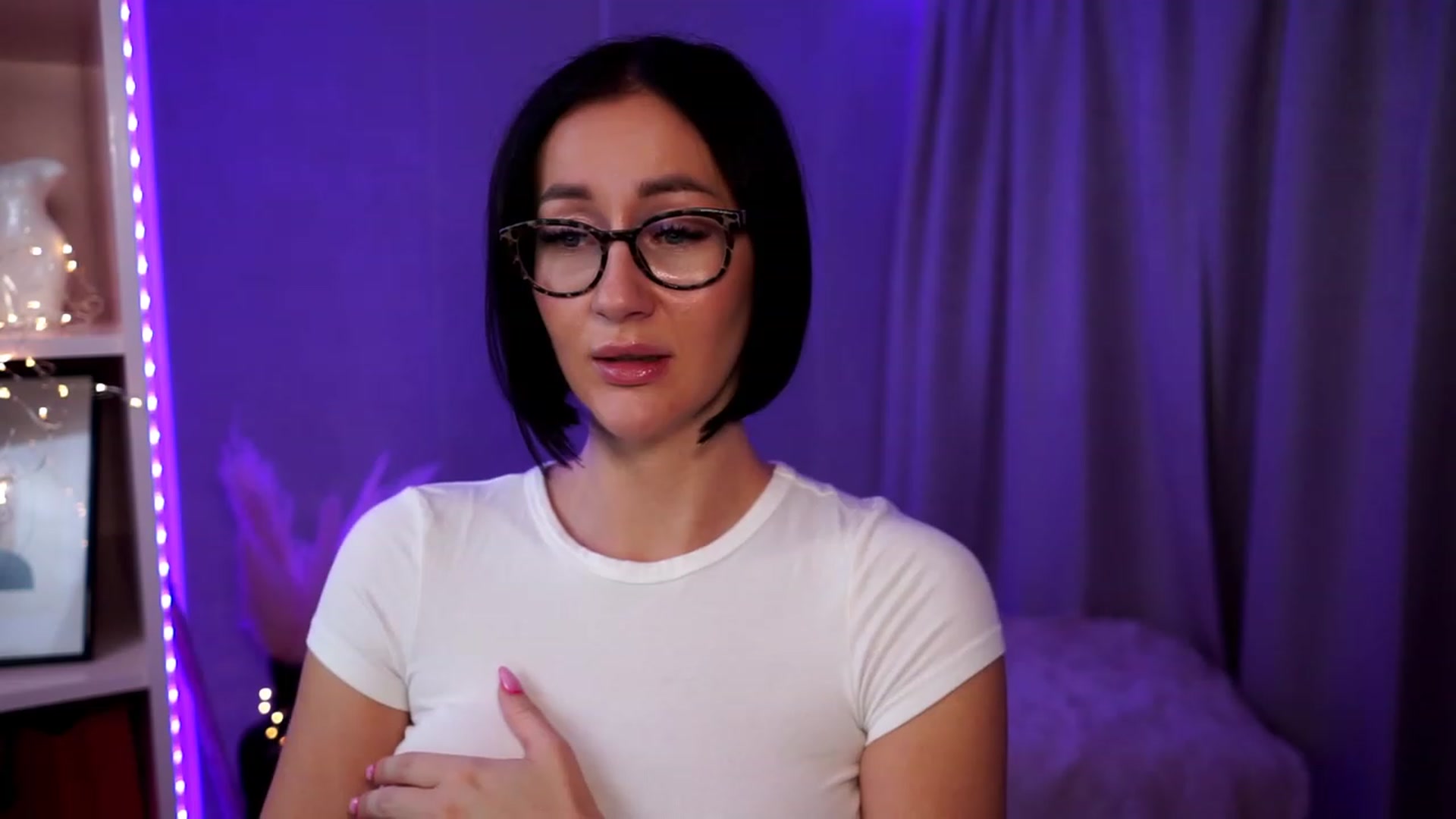 Gallery image thumbnail from Queen_Dasha's myfreecams stream on, 09/14/2023, 19:00 image 4 of 20