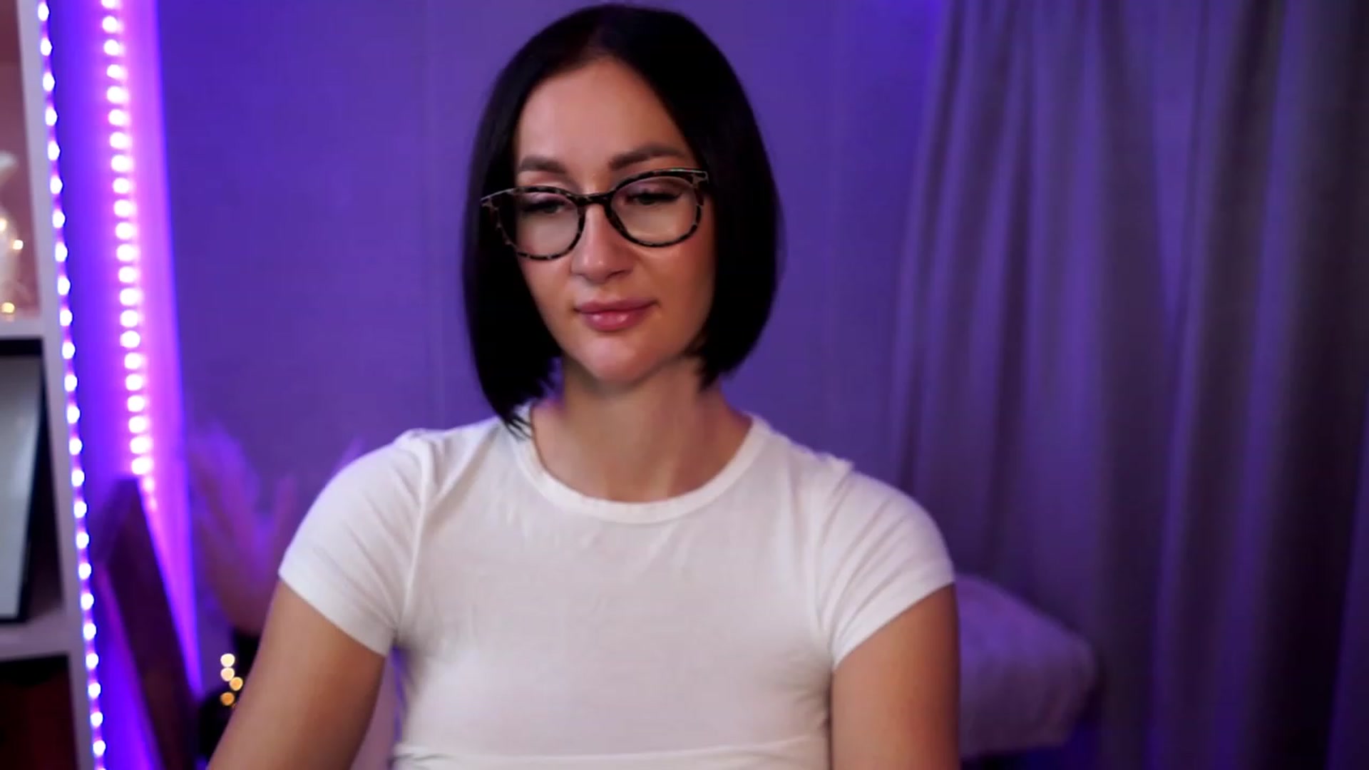 Gallery image thumbnail from Queen_Dasha's myfreecams stream on, 09/26/2023, 17:00 image 11 of 20