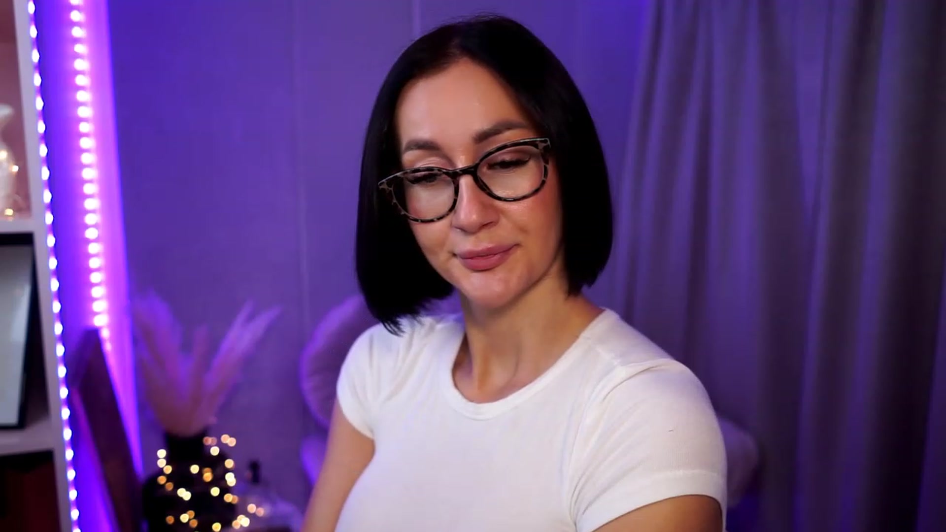 Gallery image thumbnail from Queen_Dasha's myfreecams stream on, 09/26/2023, 18:42 image 17 of 20