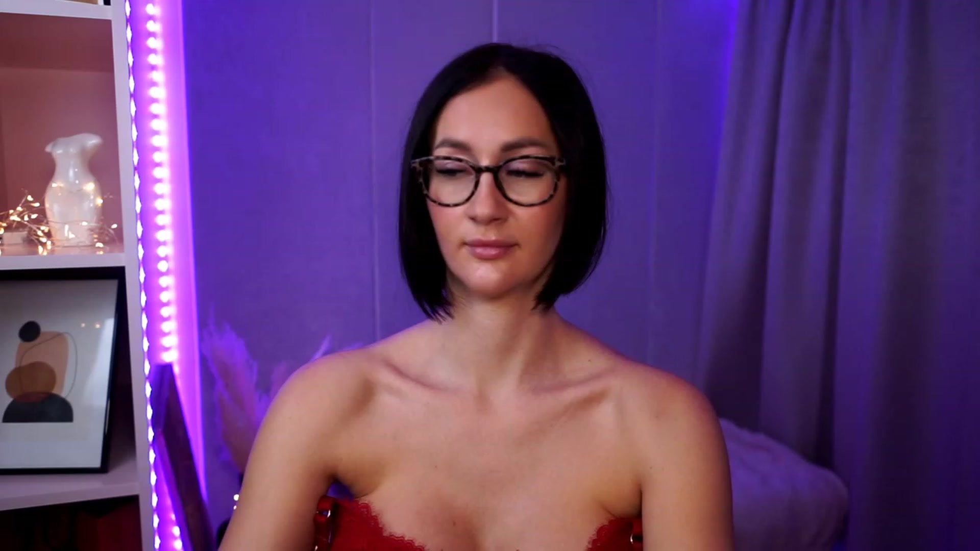 Gallery image thumbnail from Queen_Dasha's myfreecams stream on, 09/29/2023, 17:15 image 11 of 20