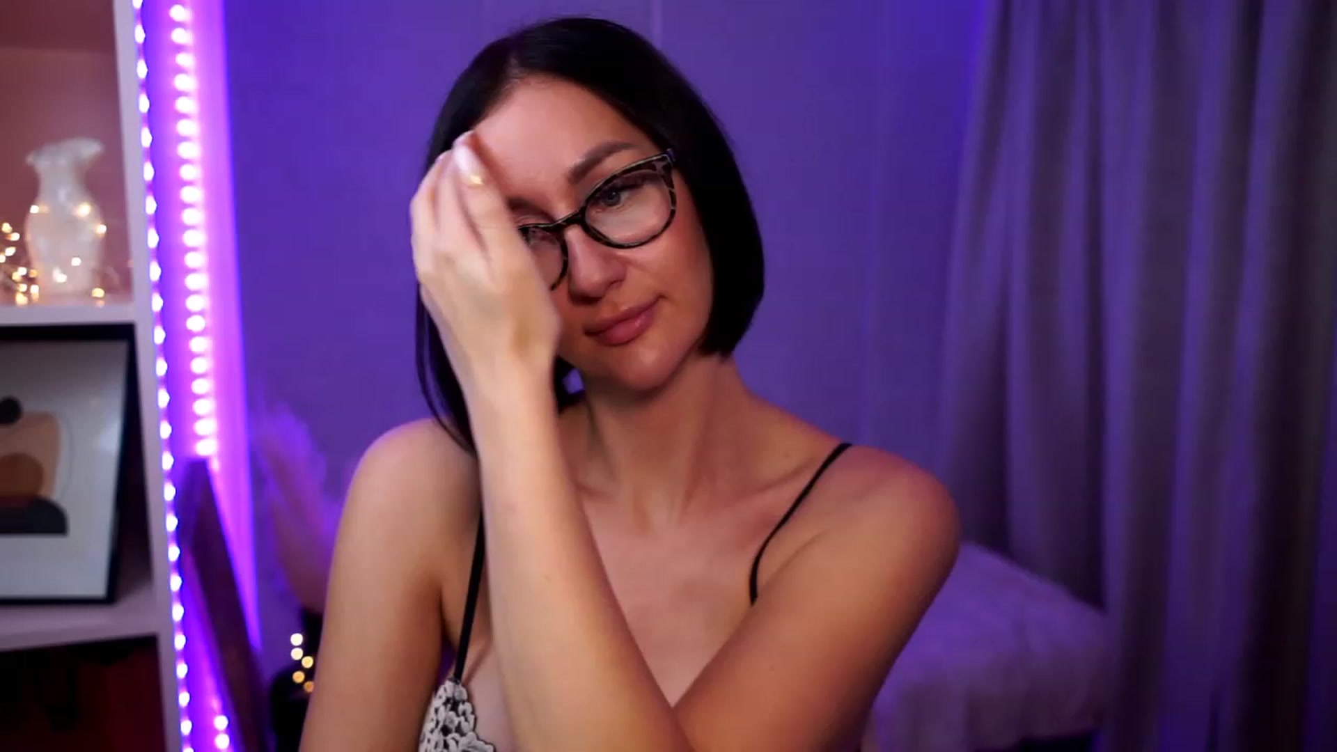 Gallery image thumbnail from Queen_Dasha's myfreecams stream on, 09/30/2023, 17:13 image 12 of 20
