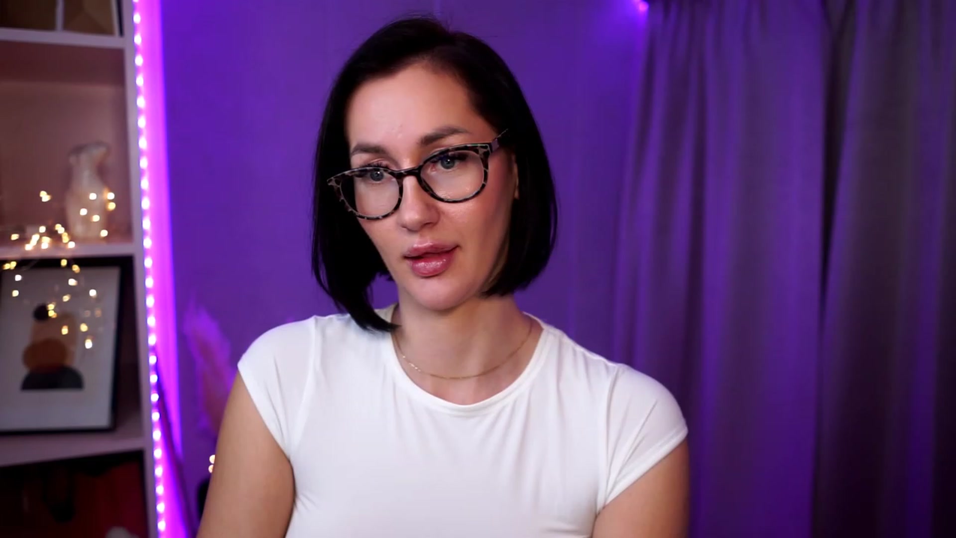 Gallery image thumbnail from Queen_Dasha's myfreecams stream on, 10/20/2023, 20:38 image 13 of 20