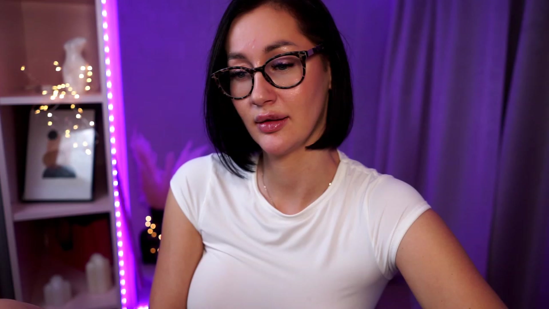 Gallery image thumbnail from Queen_Dasha's myfreecams stream on, 10/20/2023, 22:18 image 16 of 20