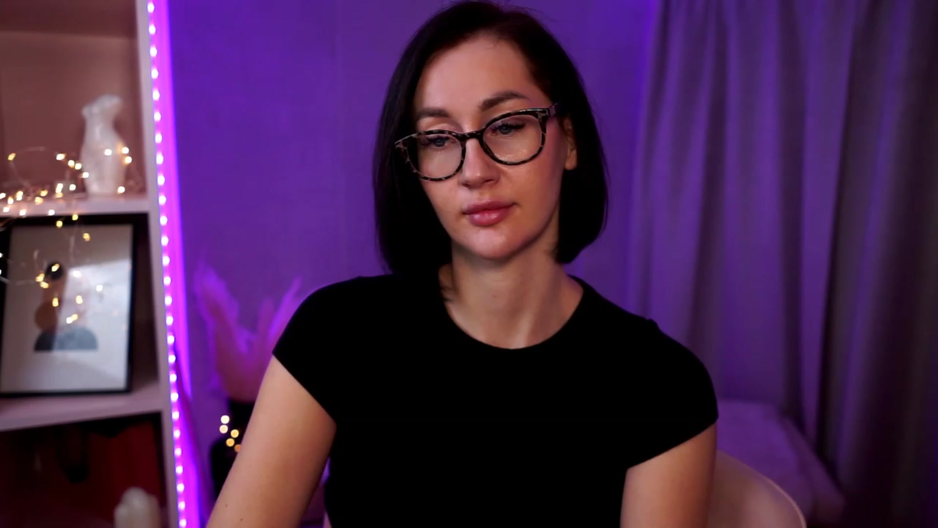 Gallery image thumbnail from Queen_Dasha's myfreecams stream on, 11/06/2023, 19:48 image 7 of 20