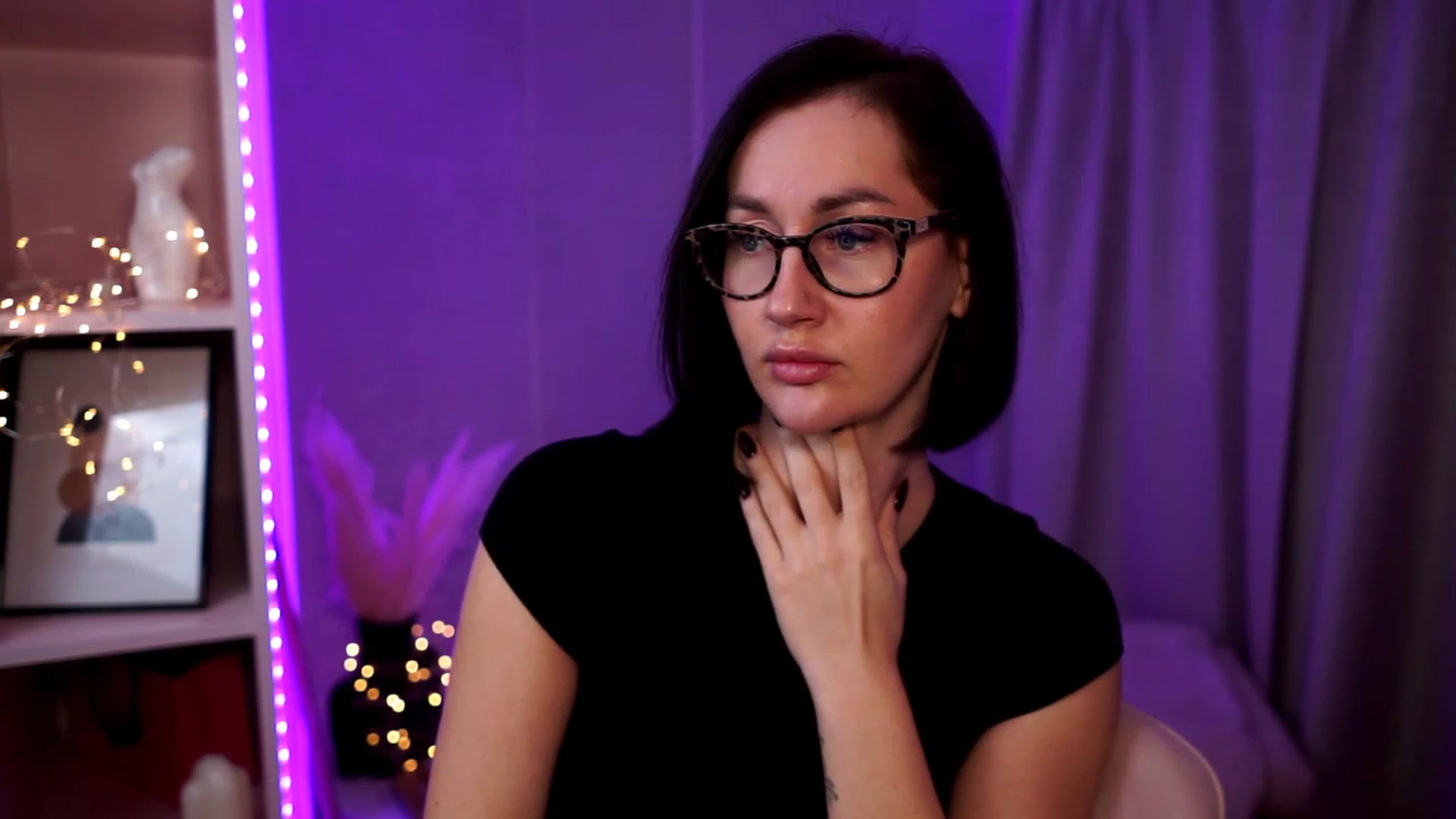 Gallery image thumbnail from Queen_Dasha's myfreecams stream on, 11/06/2023, 19:48 image 19 of 20