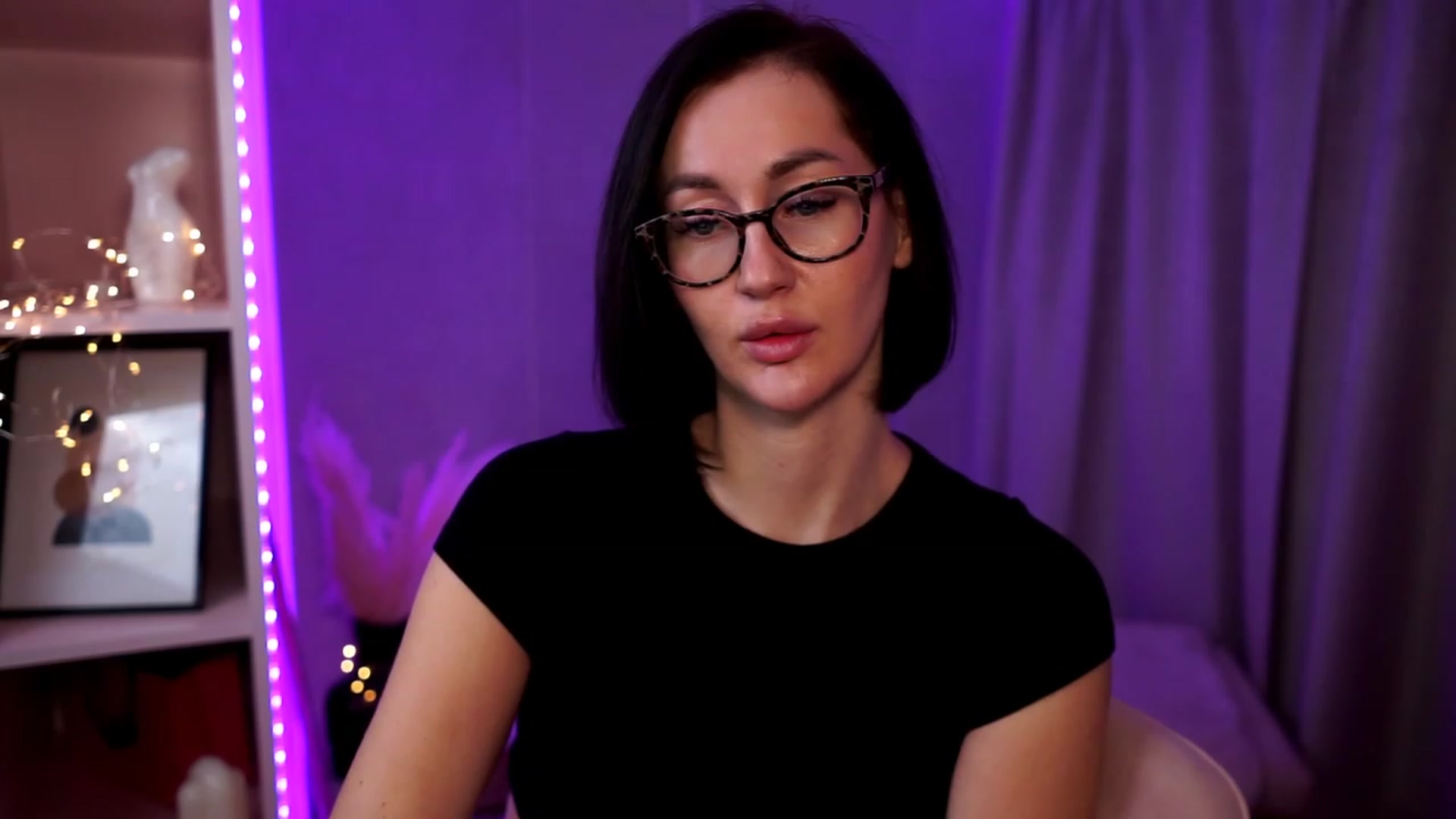 Gallery image thumbnail from Queen_Dasha's myfreecams stream on, 11/06/2023, 19:48 image 9 of 20