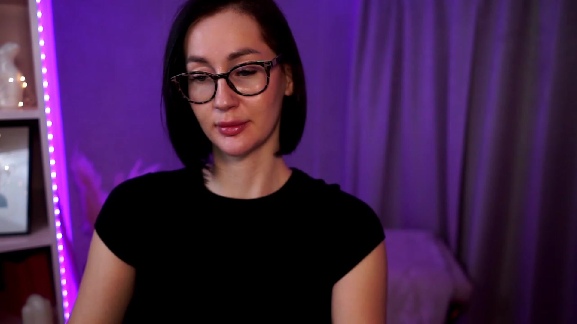 Gallery image thumbnail from Queen_Dasha's myfreecams stream on, 11/06/2023, 23:10 image 7 of 20
