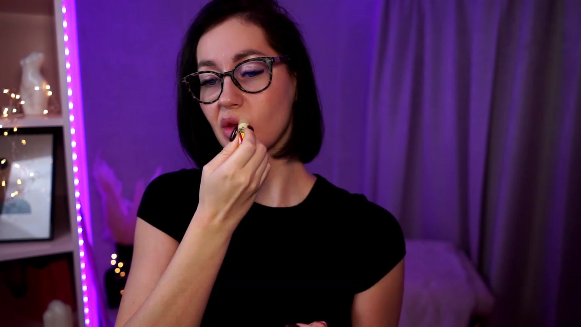 Gallery image thumbnail from Queen_Dasha's myfreecams stream on, 11/07/2023, 19:45 image 15 of 20