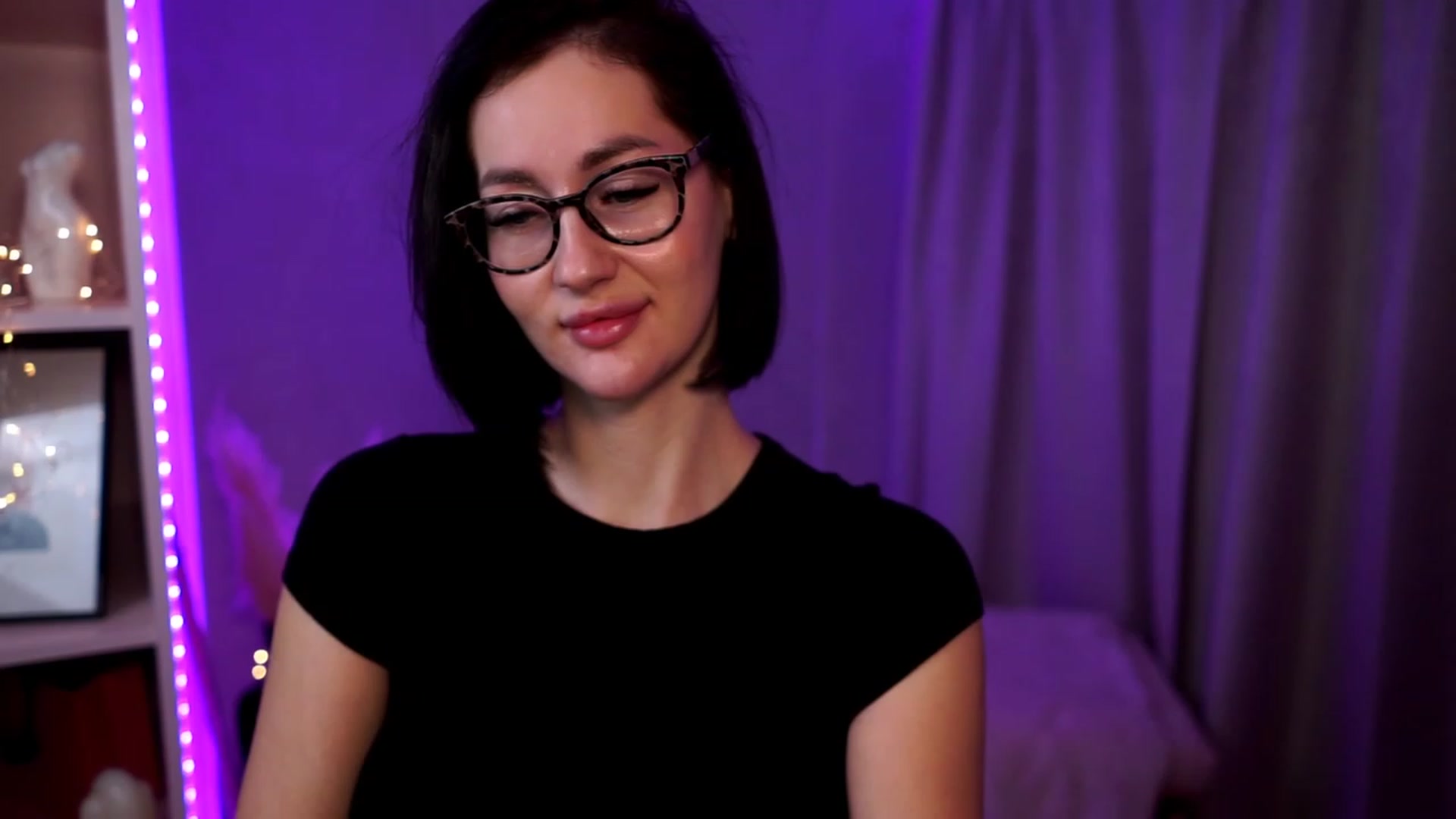 Gallery image thumbnail from Queen_Dasha's myfreecams stream on, 11/07/2023, 19:45 image 6 of 20