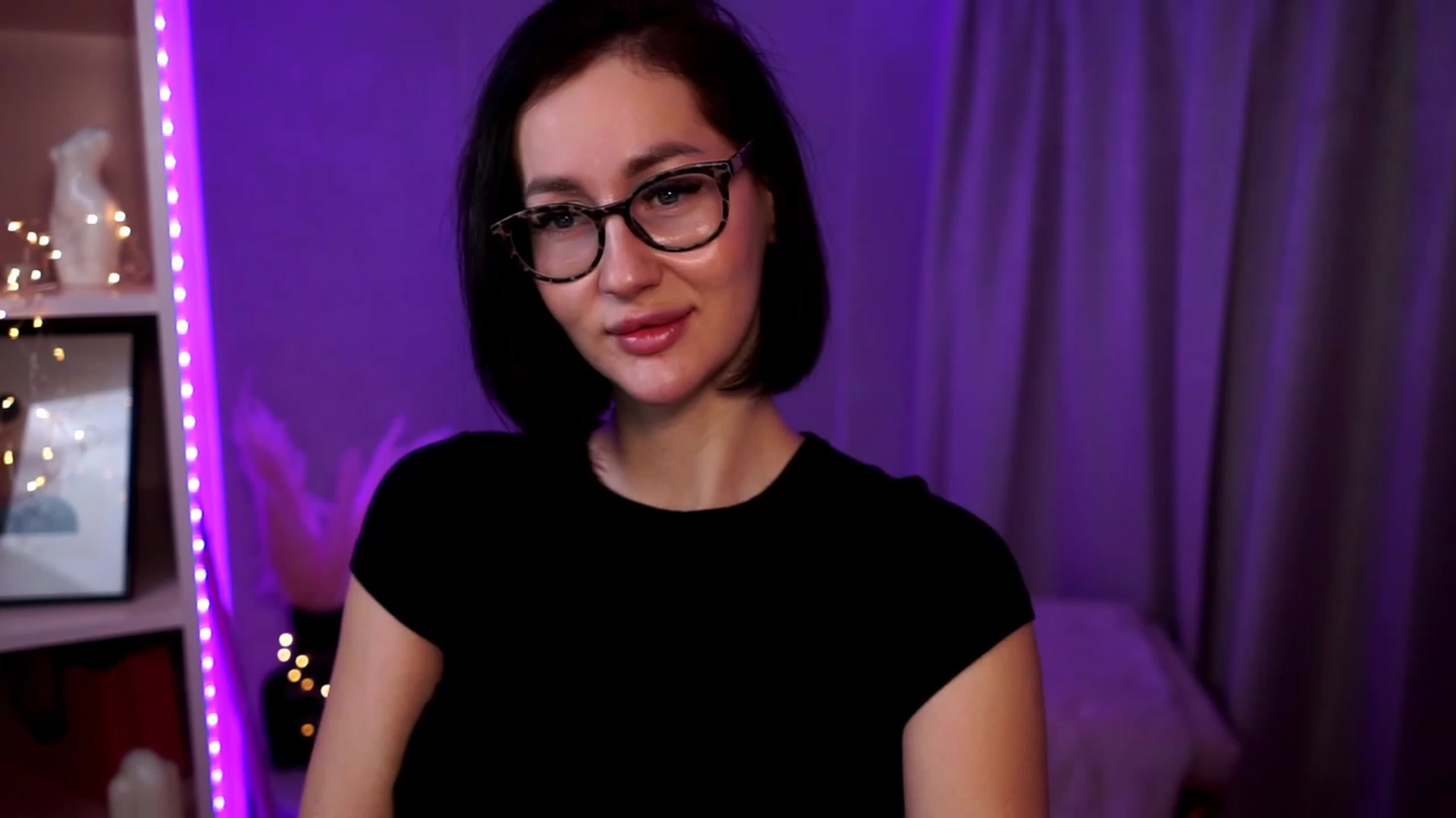 Gallery image thumbnail from Queen_Dasha's myfreecams stream on, 11/07/2023, 19:45 image 14 of 20