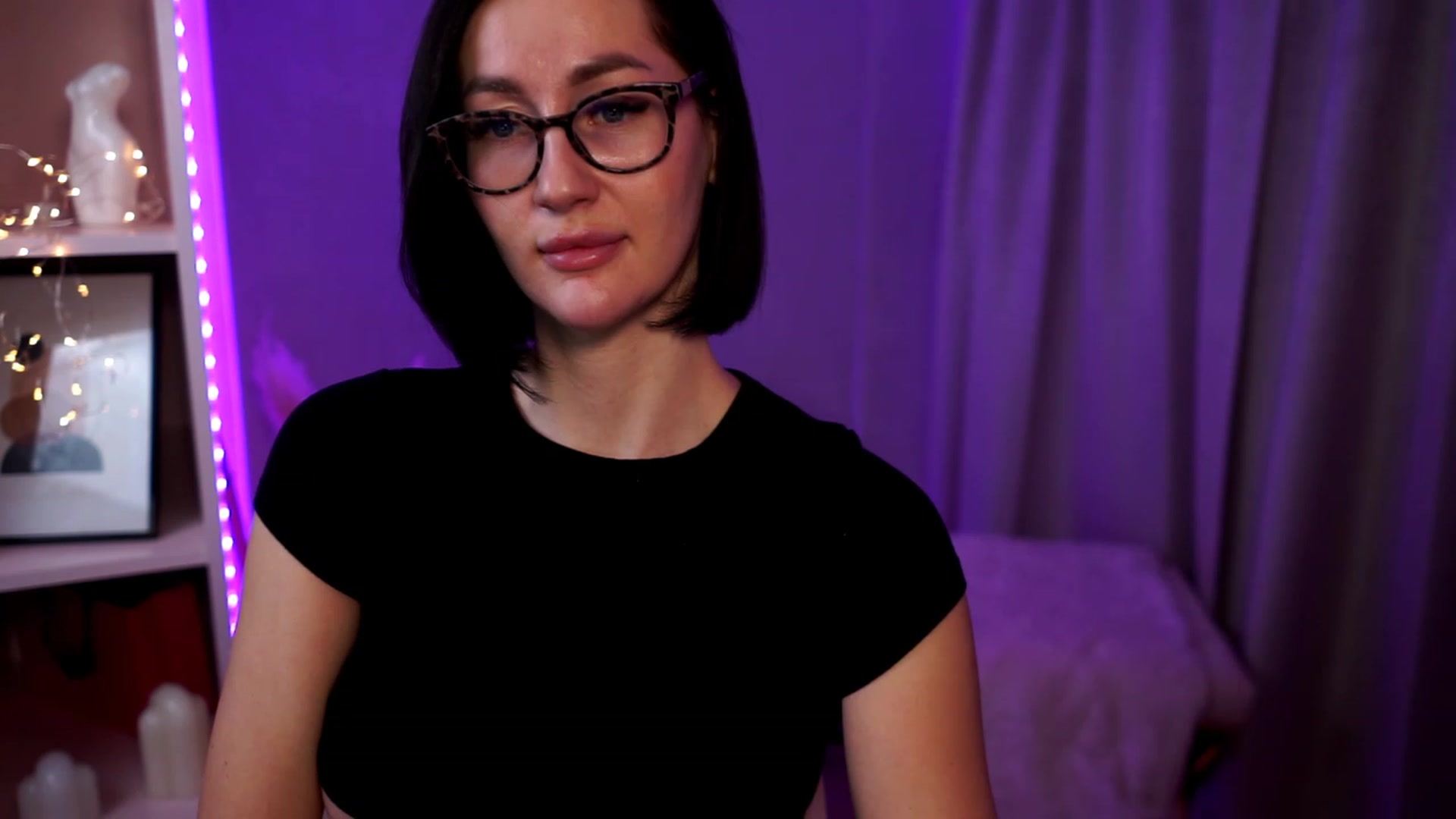 Gallery image thumbnail from Queen_Dasha's myfreecams stream on, 11/07/2023, 21:45 image 17 of 20