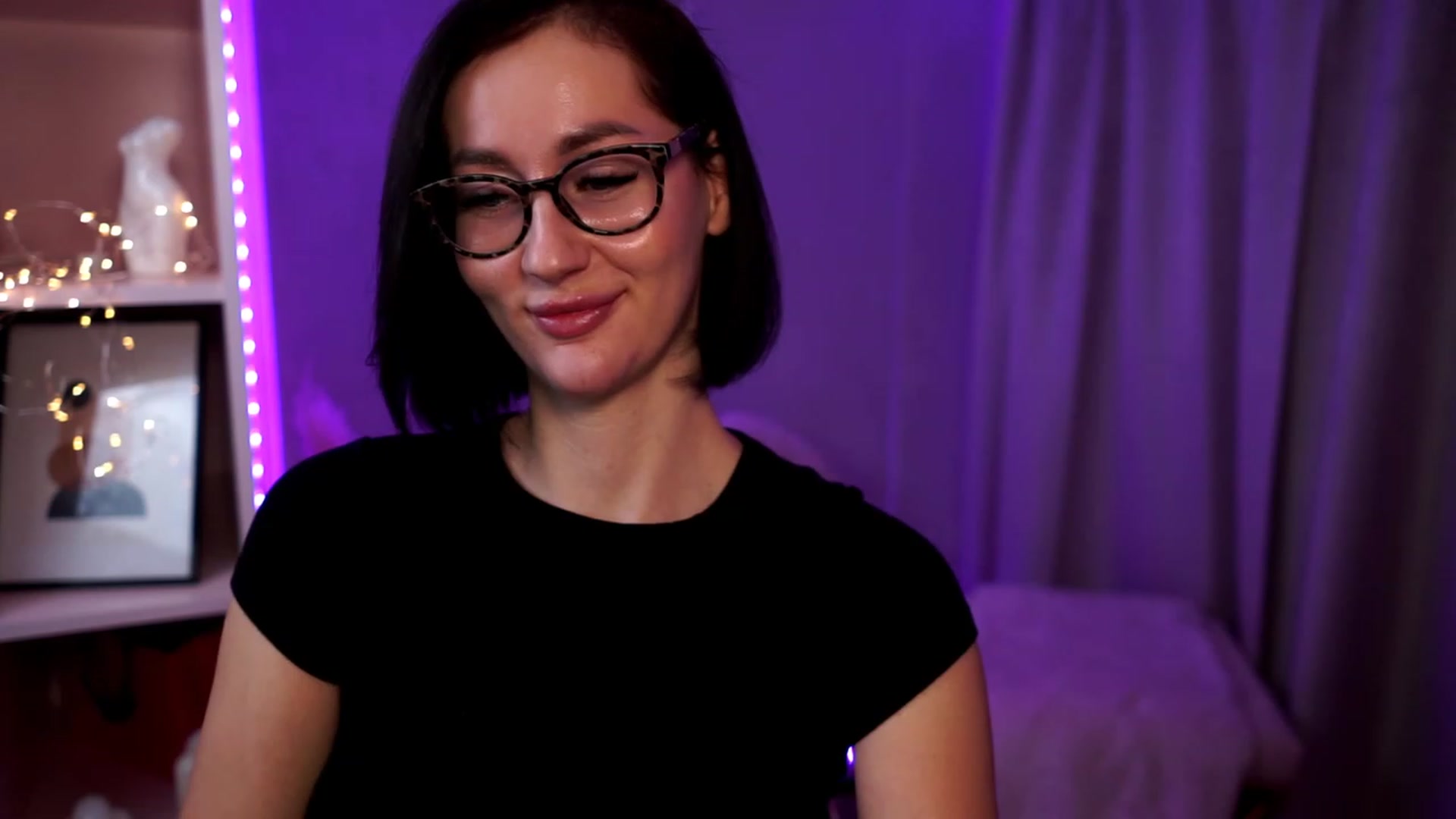 Gallery image thumbnail from Queen_Dasha's myfreecams stream on, 11/07/2023, 21:45 image 10 of 20