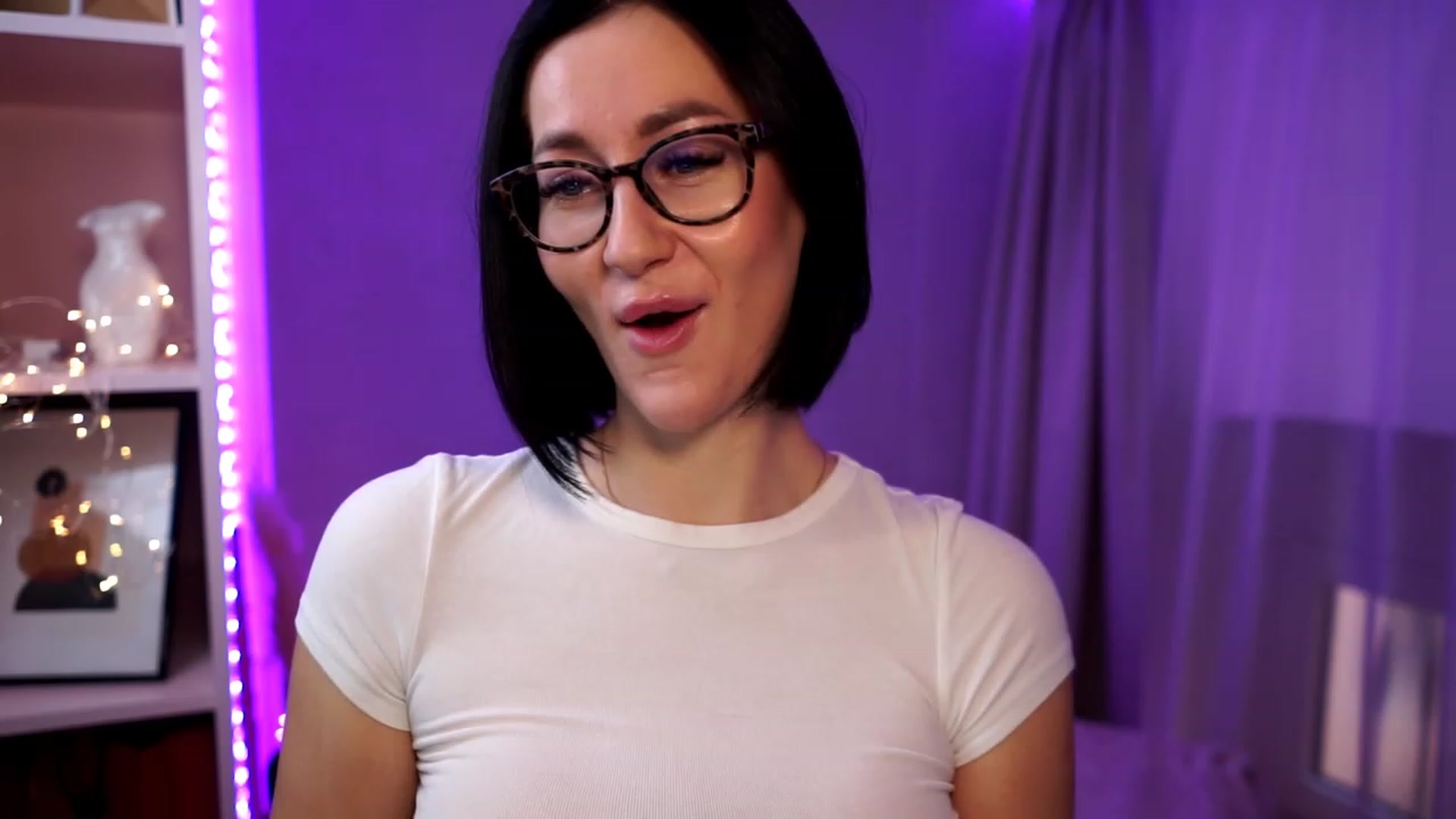 Gallery image thumbnail from Queen_Dasha's myfreecams stream on, 11/25/2023, 12:58 image 6 of 20