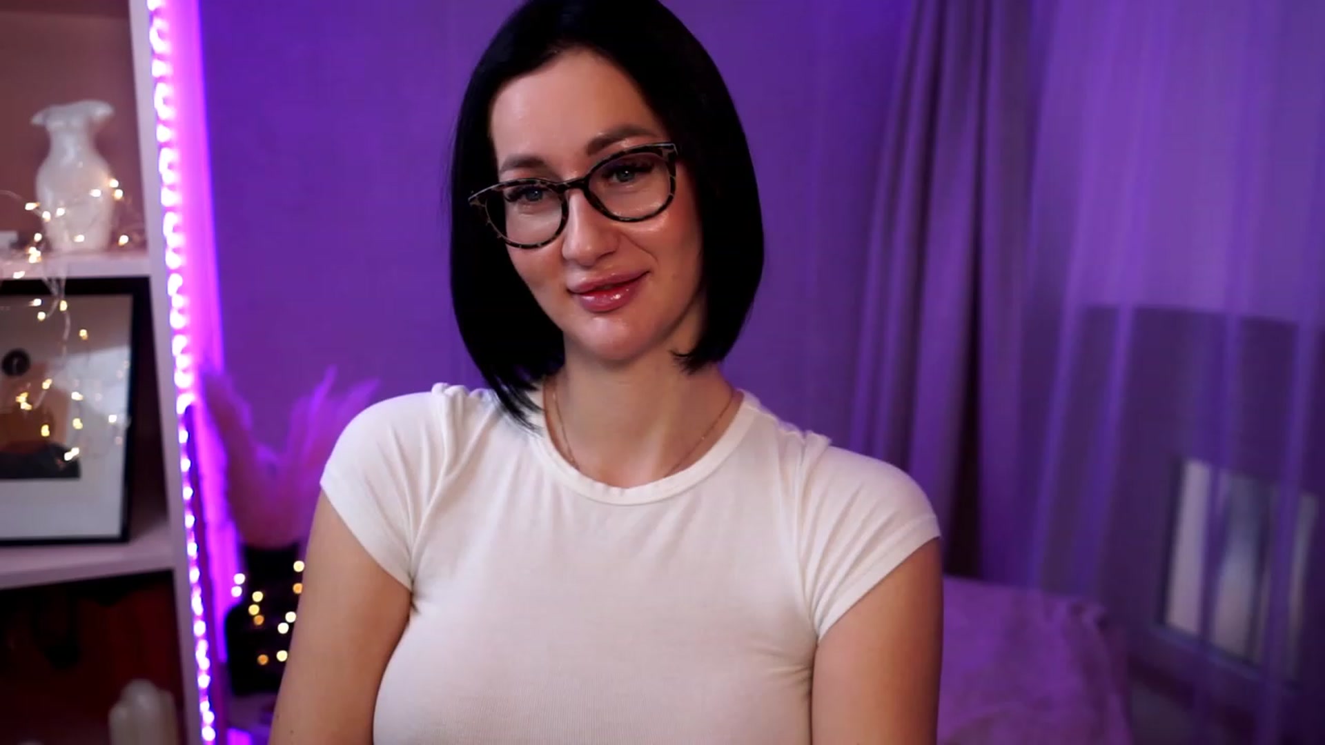 Gallery image thumbnail from Queen_Dasha's myfreecams stream on, 11/25/2023, 14:29 image 4 of 20