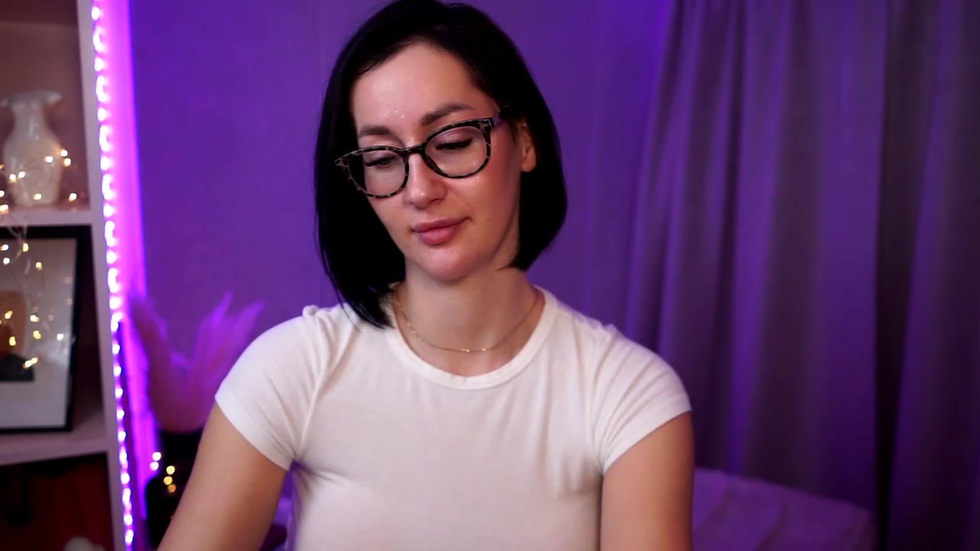Gallery image thumbnail from Queen_Dasha's myfreecams stream on, 11/25/2023, 20:58 image 20 of 20