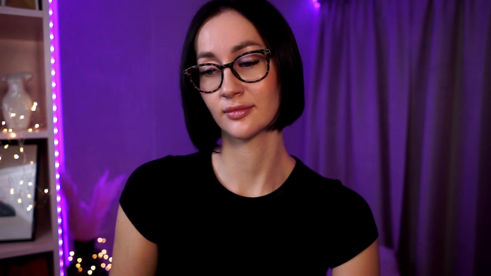 Gallery image thumbnail from Queen_Dasha's myfreecams stream on, 11/29/2023, 18:19 image 8 of 20