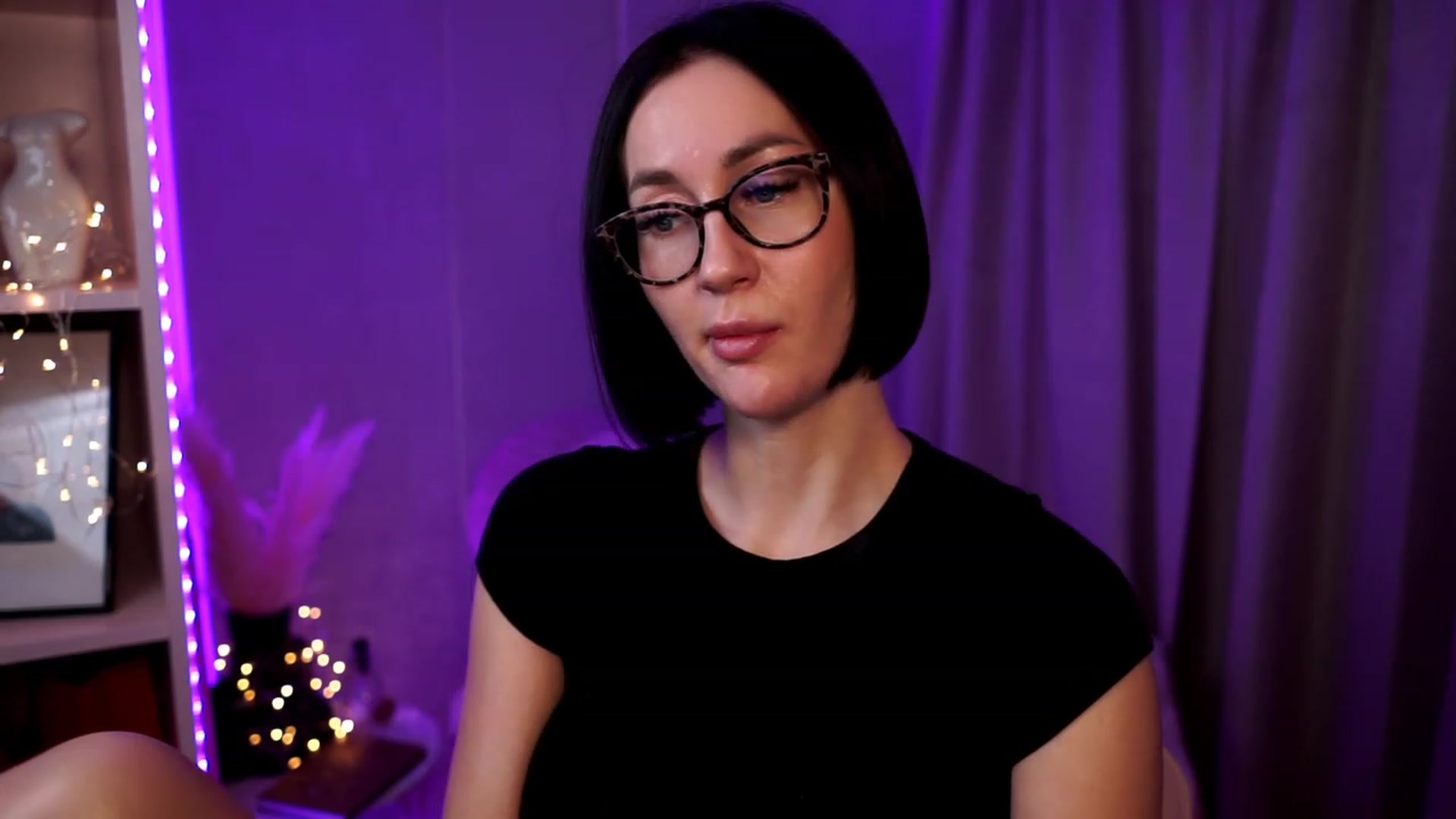 Gallery image thumbnail from Queen_Dasha's myfreecams stream on, 11/29/2023, 19:44 image 15 of 20