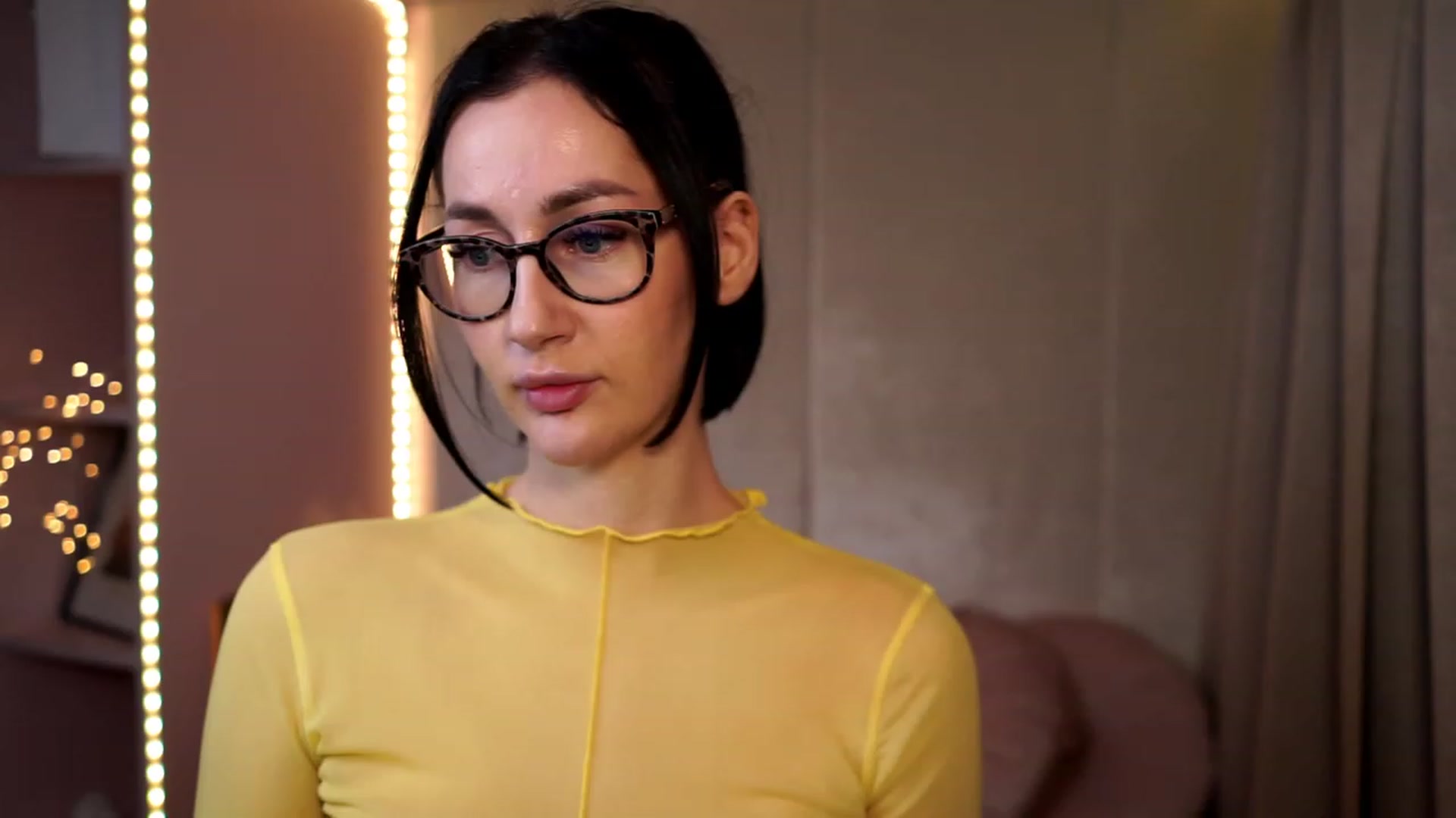 Gallery image thumbnail from Queen_Dasha's myfreecams stream on, 12/09/2023, 20:51 image 9 of 20