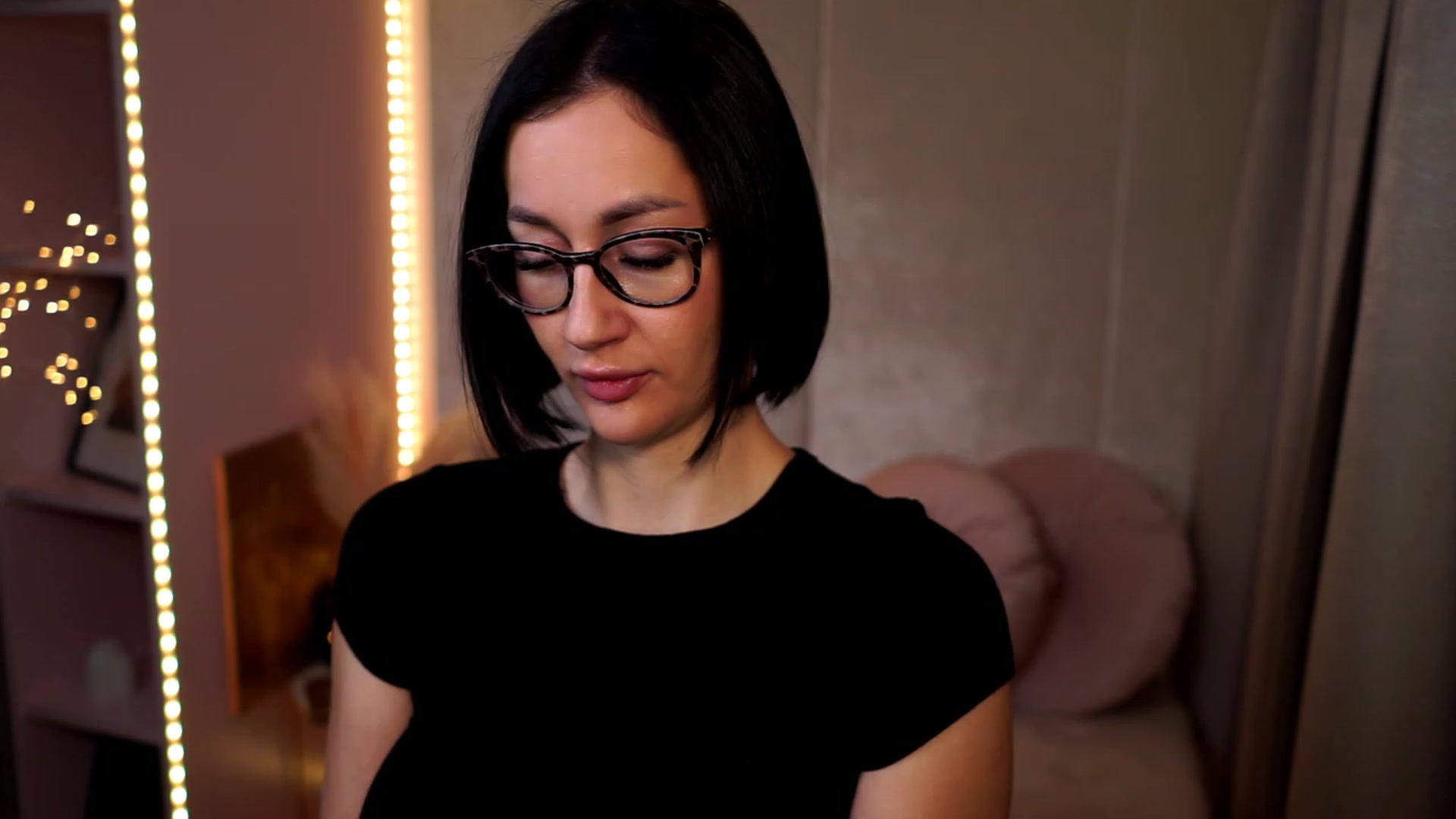 Gallery image thumbnail from Queen_Dasha's myfreecams stream on, 12/11/2023, 19:30 image 5 of 20