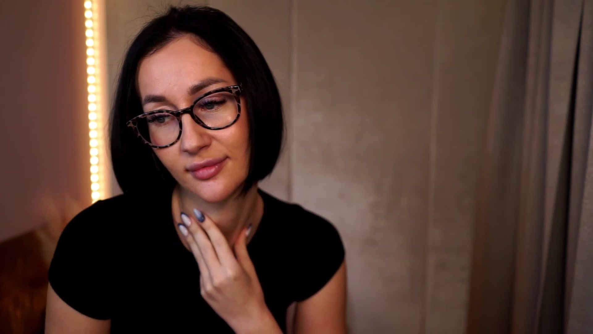 Gallery image thumbnail from Queen_Dasha's myfreecams stream on, 12/11/2023, 20:17 image 20 of 20