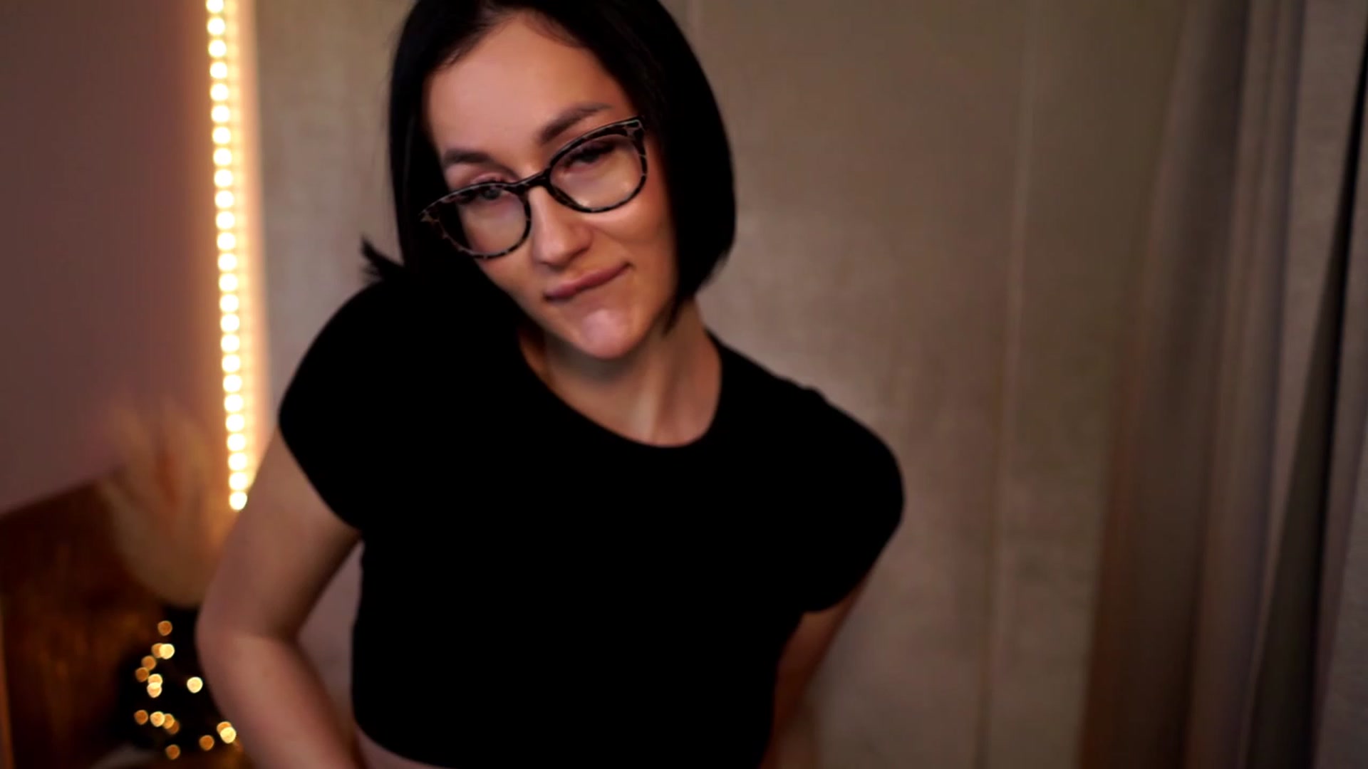 Gallery image thumbnail from Queen_Dasha's myfreecams stream on, 12/11/2023, 20:17 image 4 of 20