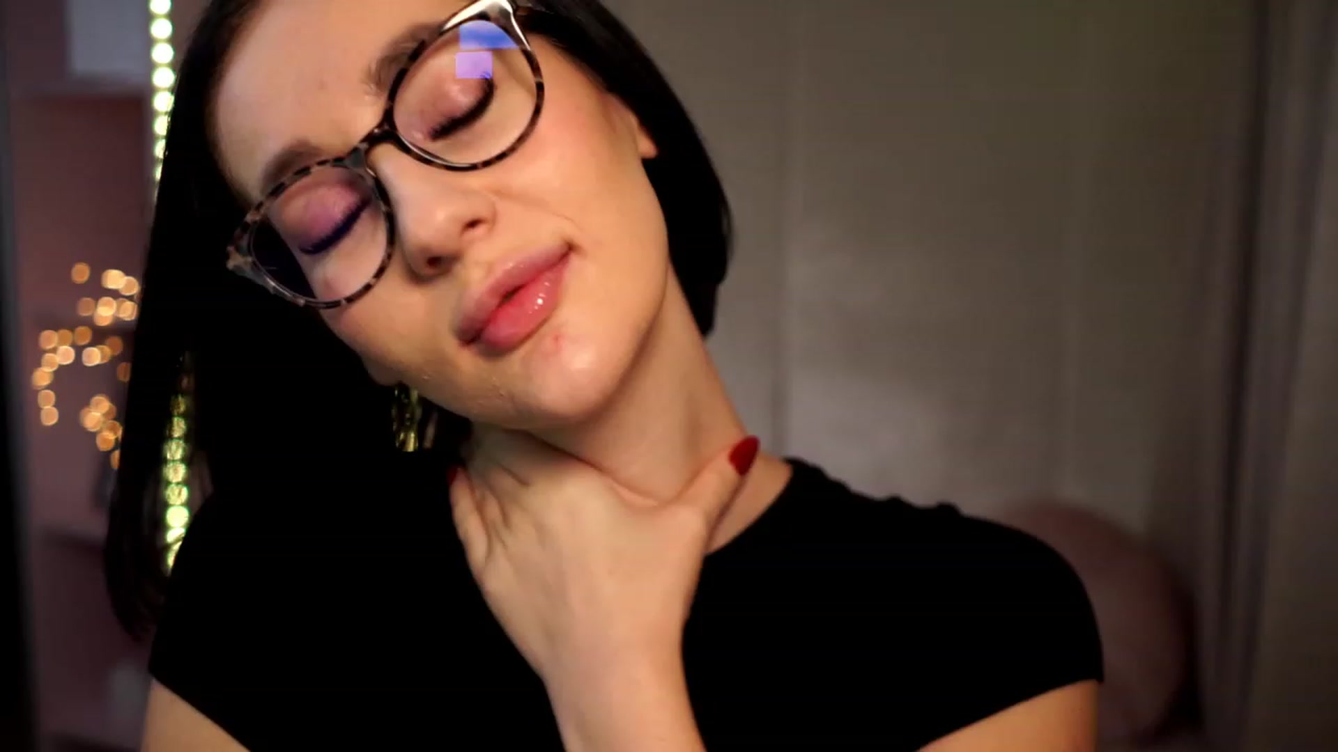 Gallery image thumbnail from Queen_Dasha's myfreecams stream on, 12/21/2023, 18:44 image 12 of 20