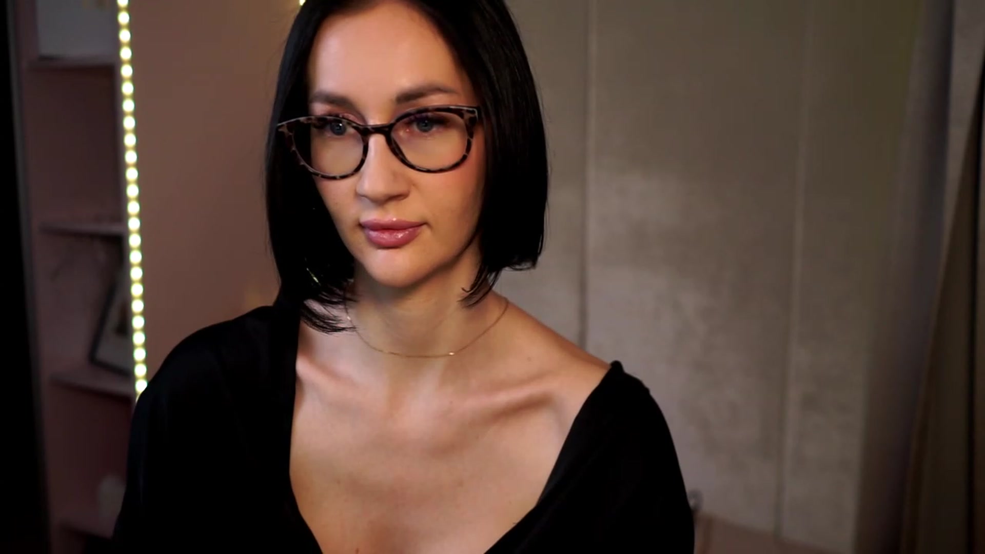 Gallery image thumbnail from Queen_Dasha's myfreecams stream on, 01/29/2024, 19:55 image 11 of 20