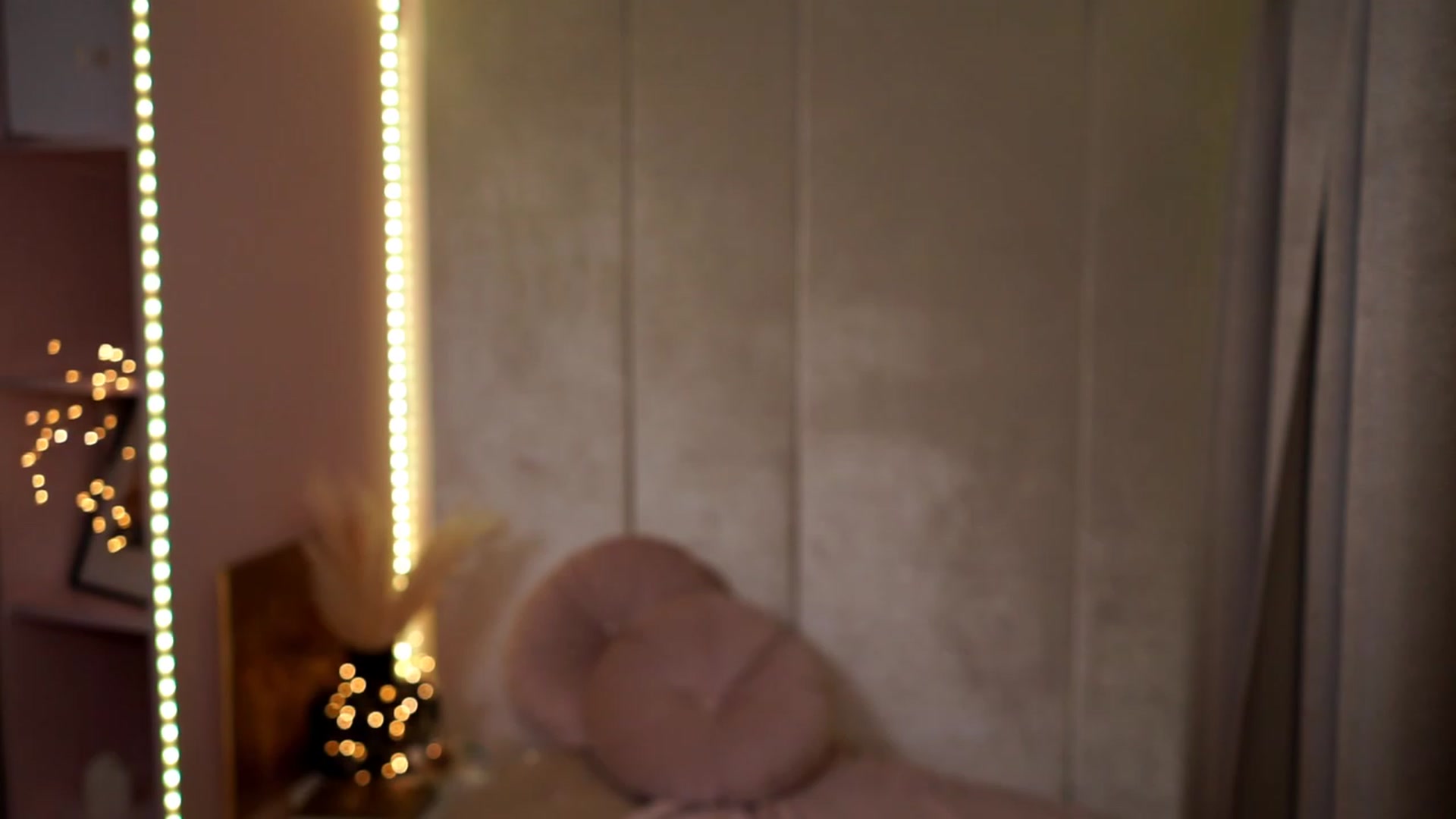 Gallery image thumbnail from Queen_Dasha's myfreecams stream on, 02/05/2024, 19:10 image 9 of 20