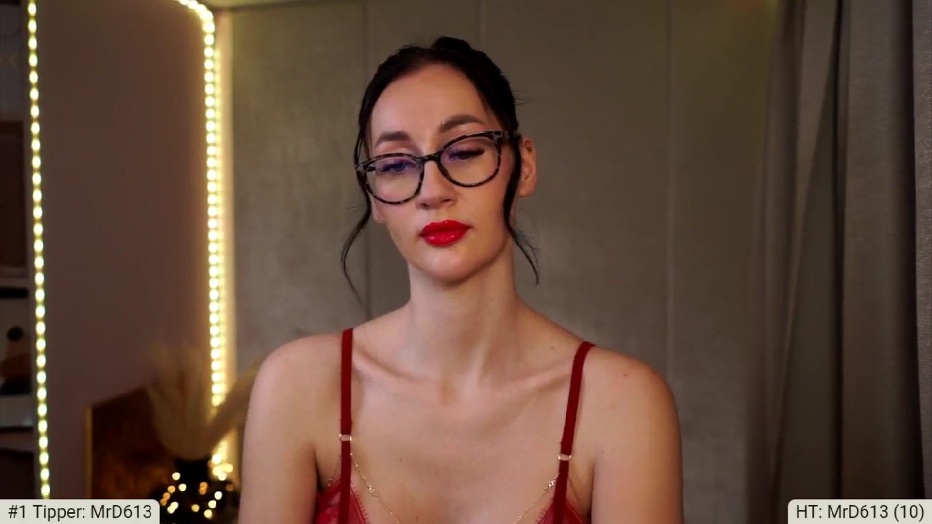 Gallery image thumbnail from Queen_Dasha's myfreecams stream on, 03/15/2024, 19:48 image 16 of 20
