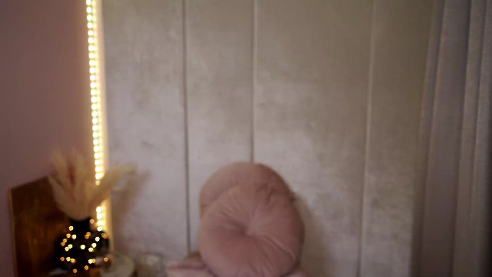 Gallery image thumbnail from Queen_Dasha's myfreecams stream on, 05/13/2024, 20:49 image 9 of 20