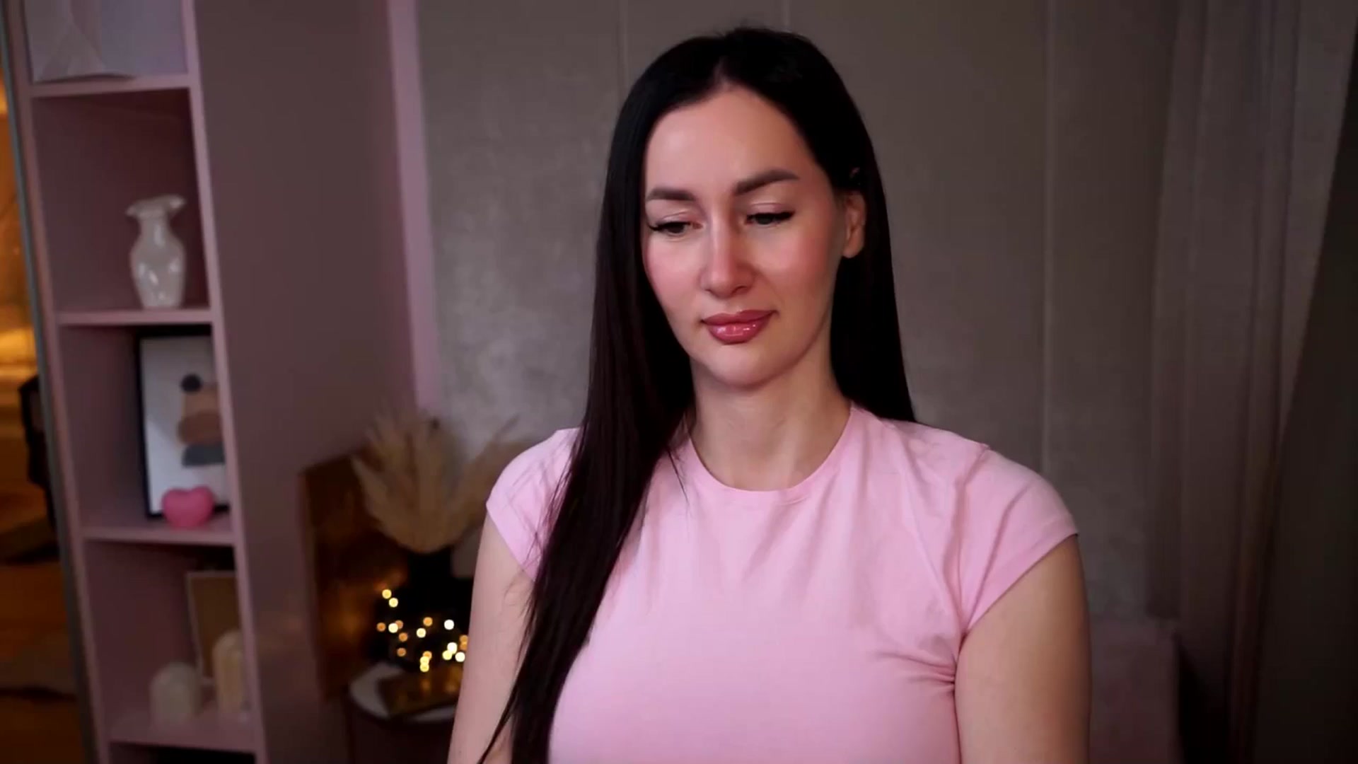 Gallery image thumbnail from Queen_Dasha's myfreecams stream on, 07/18/2025, 17:36 image 13 of 20